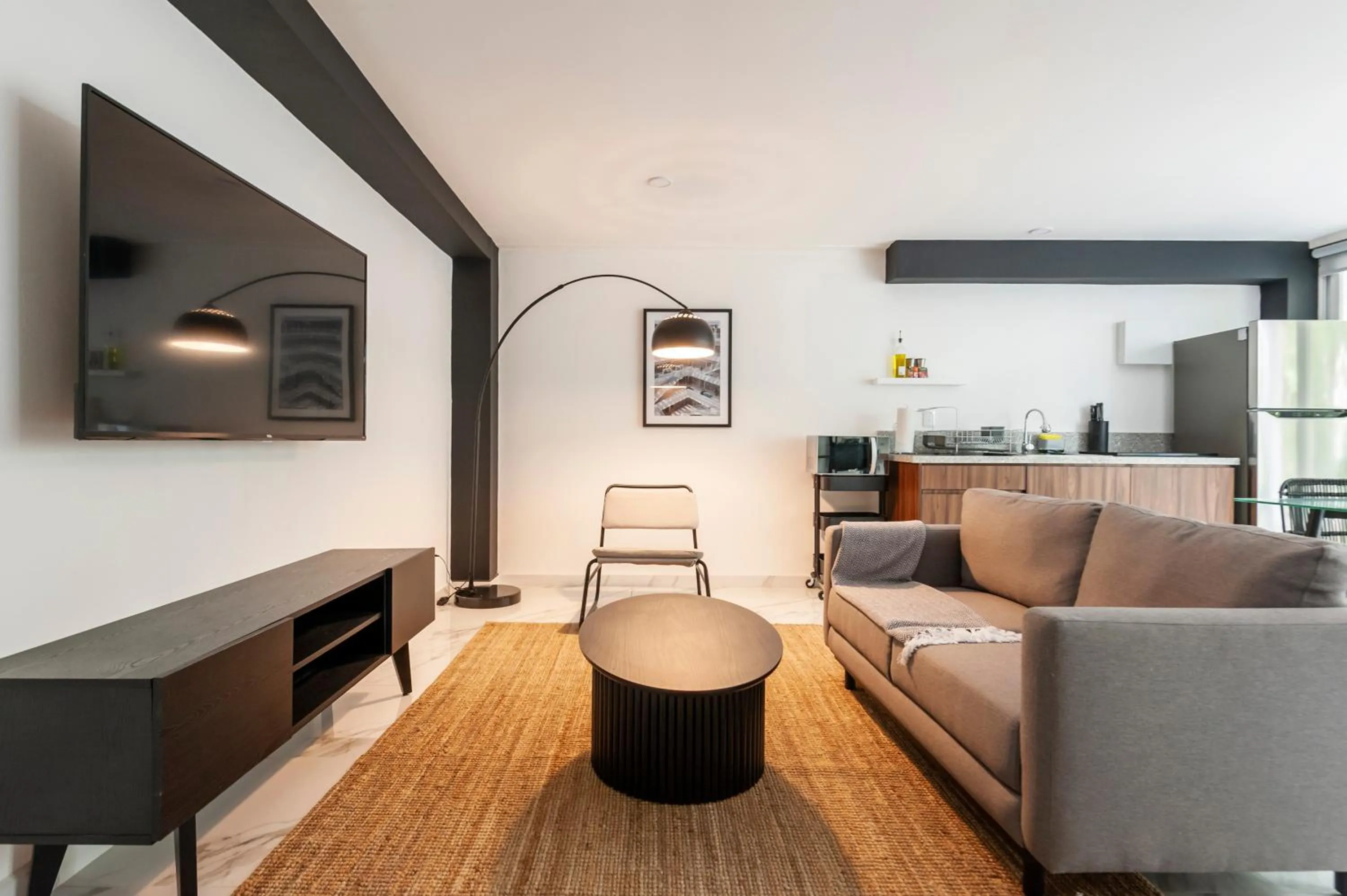 Living room in Allan Poe 343 by Wynwood House