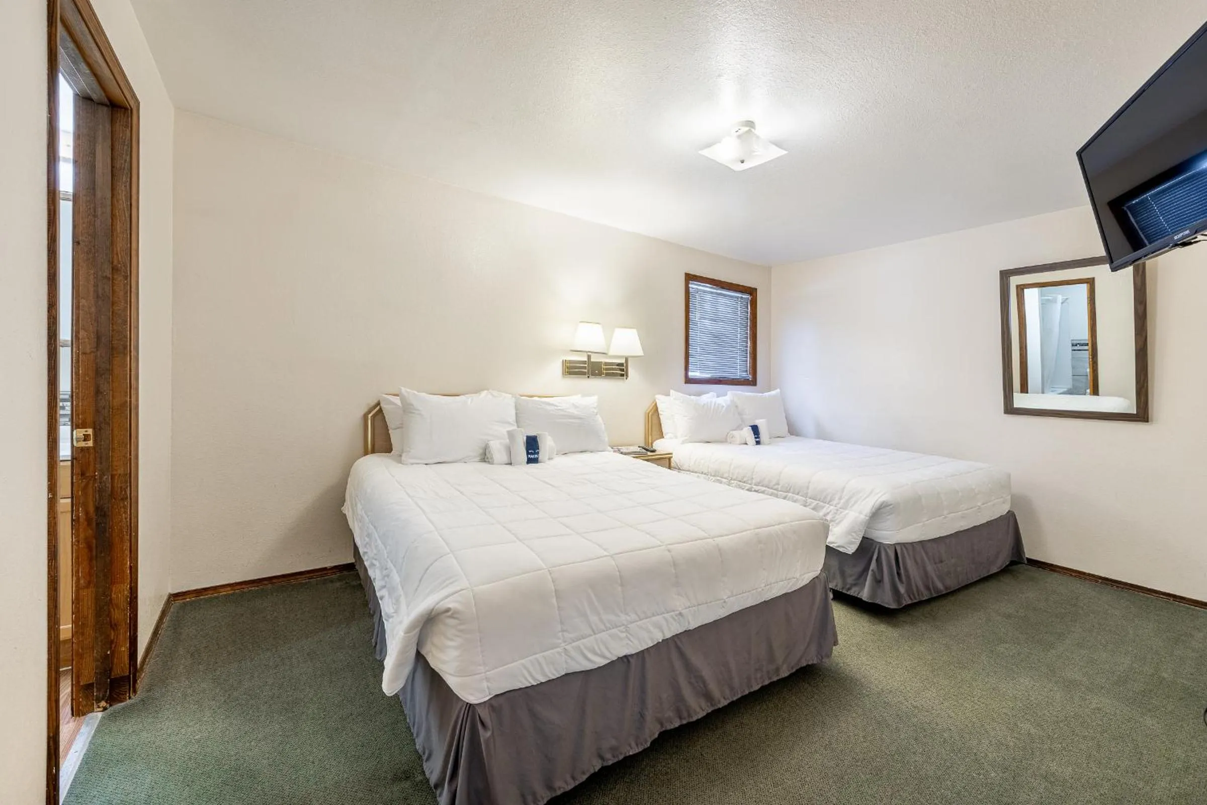 Bed in City Center Motel