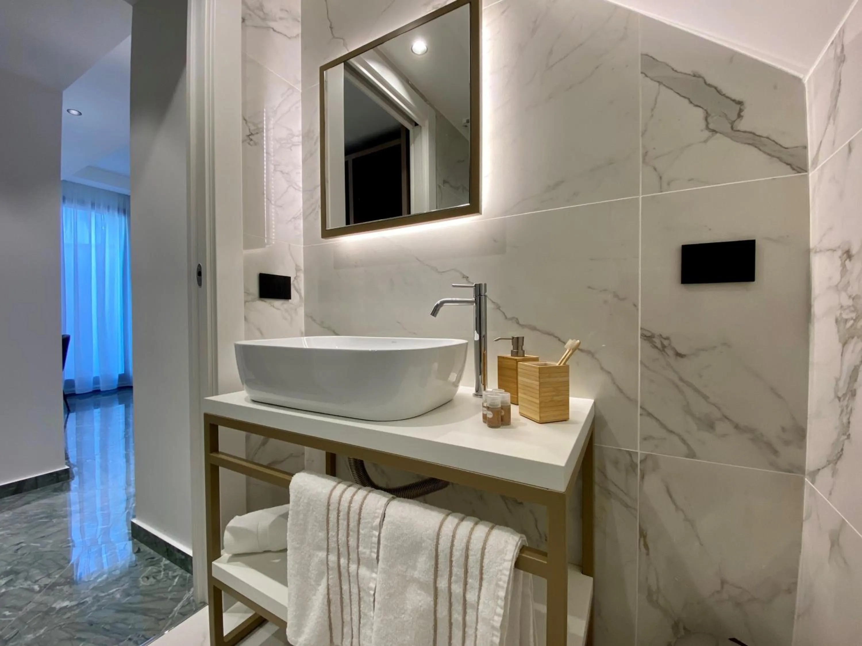 Bathroom in Salemare Rooms & Suites