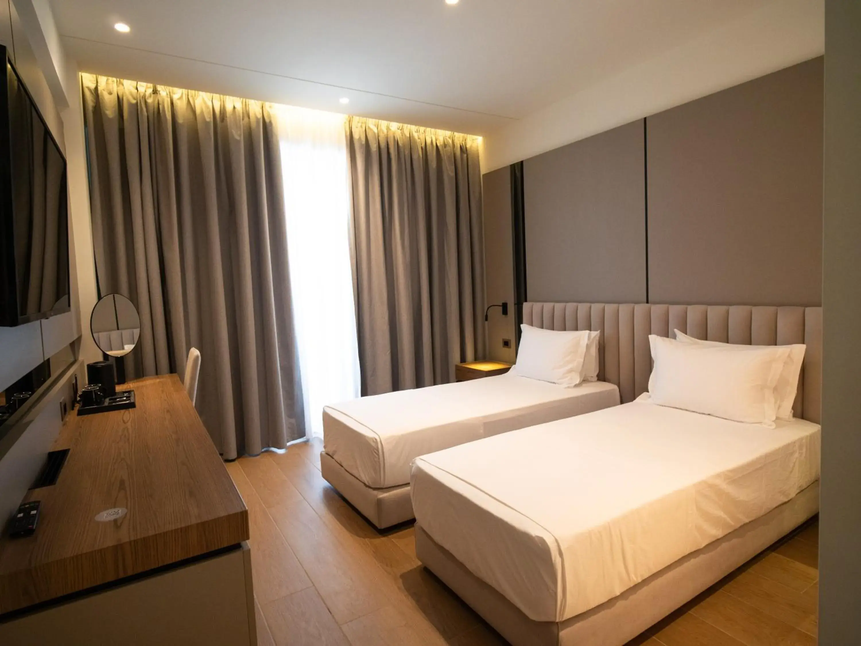 Twin Room with Pool and Sea View in JOST Caravel Twin Room with Pool and Sea View in JOST Caravel