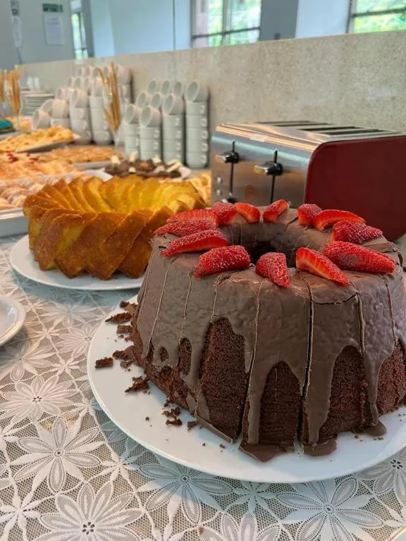 Restaurant/places to eat in Hotel Via Premiere - Rio Centro