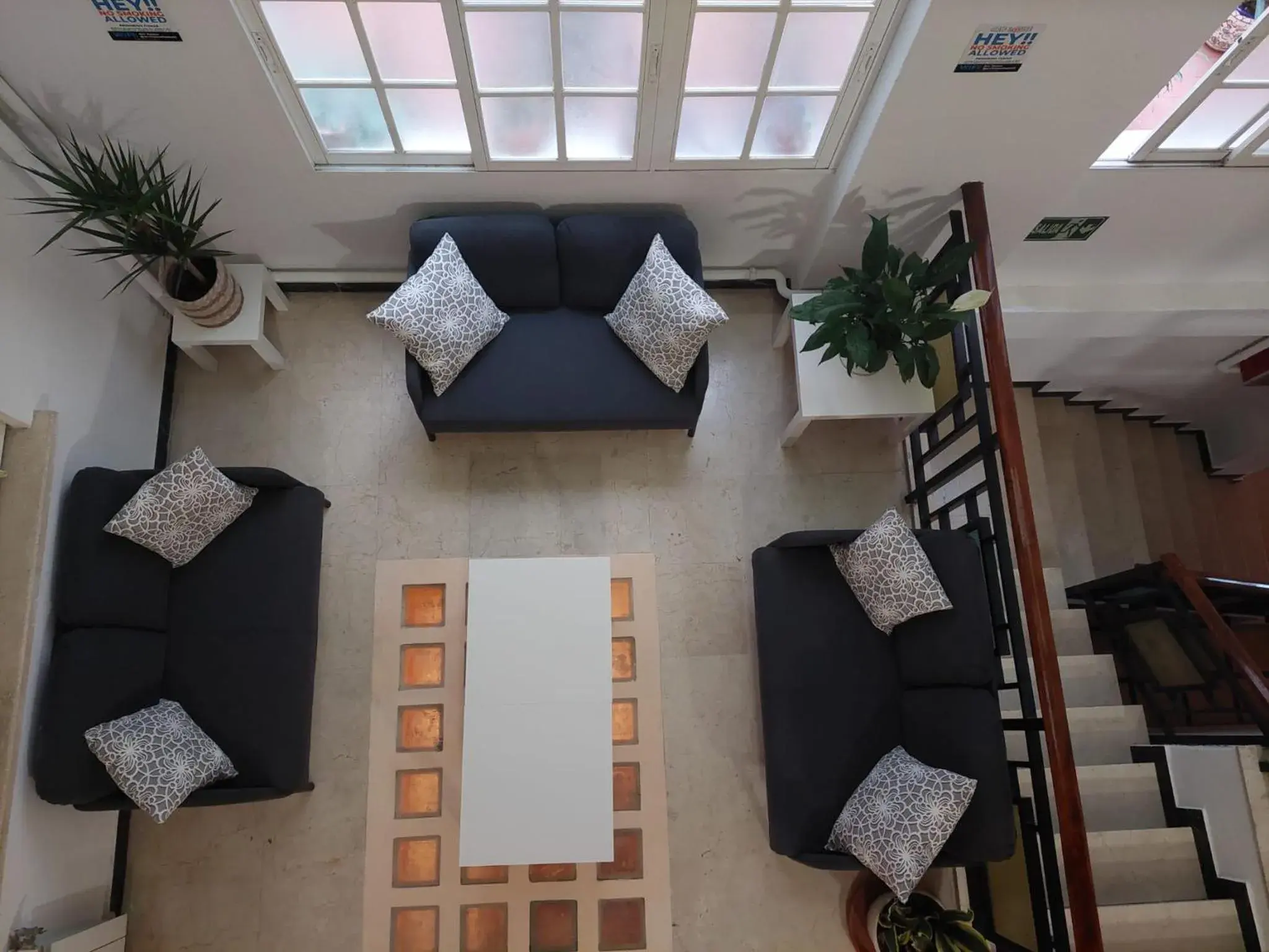 Seating area in Arc House Granada Seating area in Arc House Granada