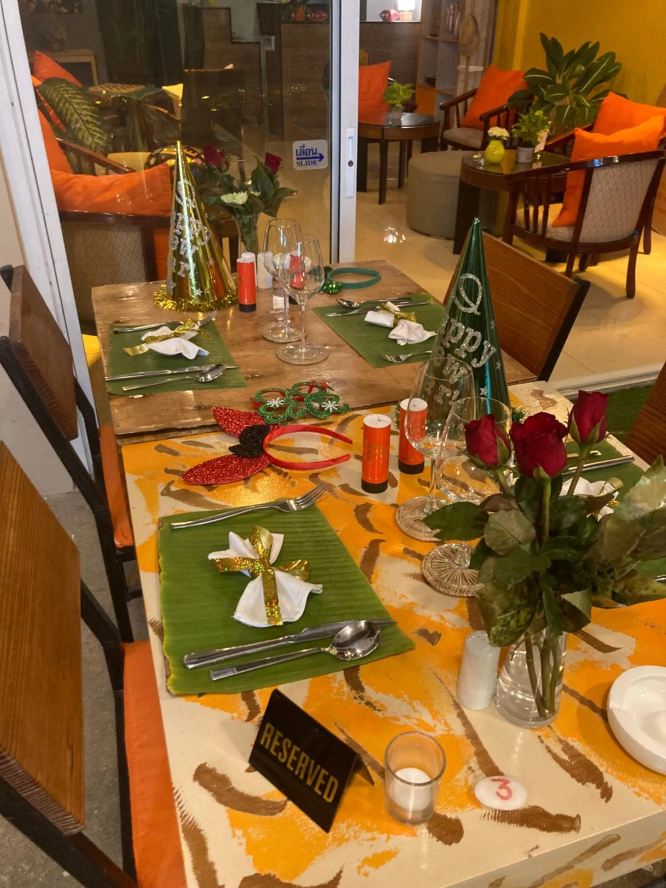 Restaurant/places to eat in Guest house Helene