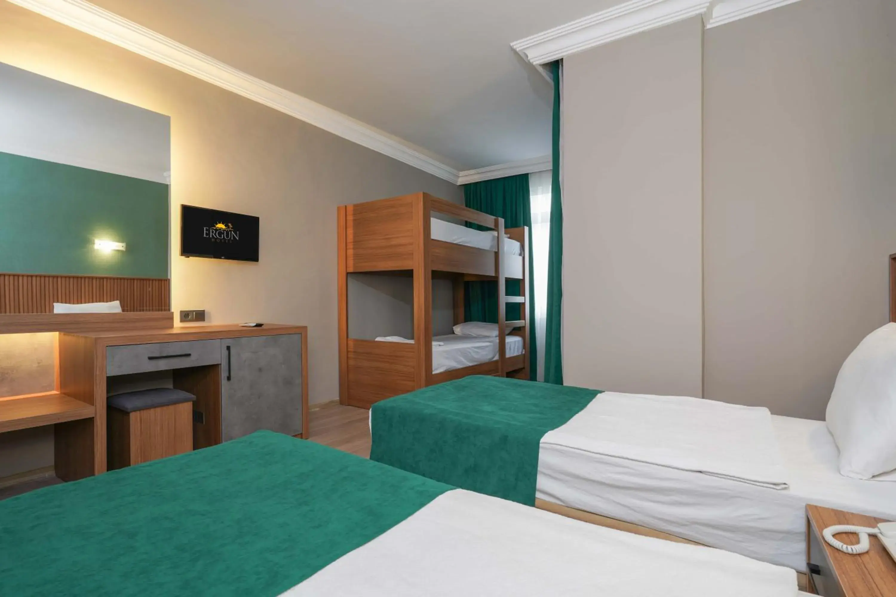 Family Room - single occupancy in ERGÜN OTEL Family Room - single occupancy in ERGÜN OTEL