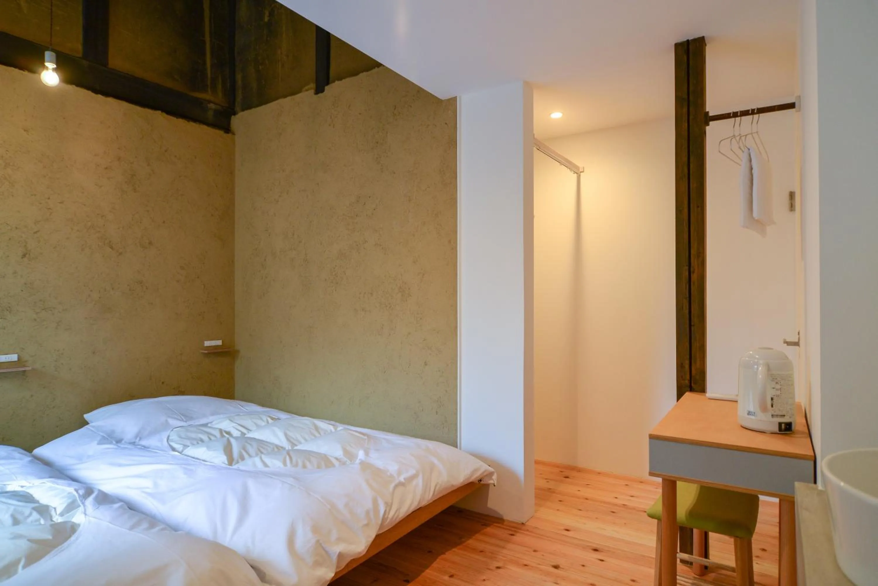 Bed in Bokuyado Nishijin