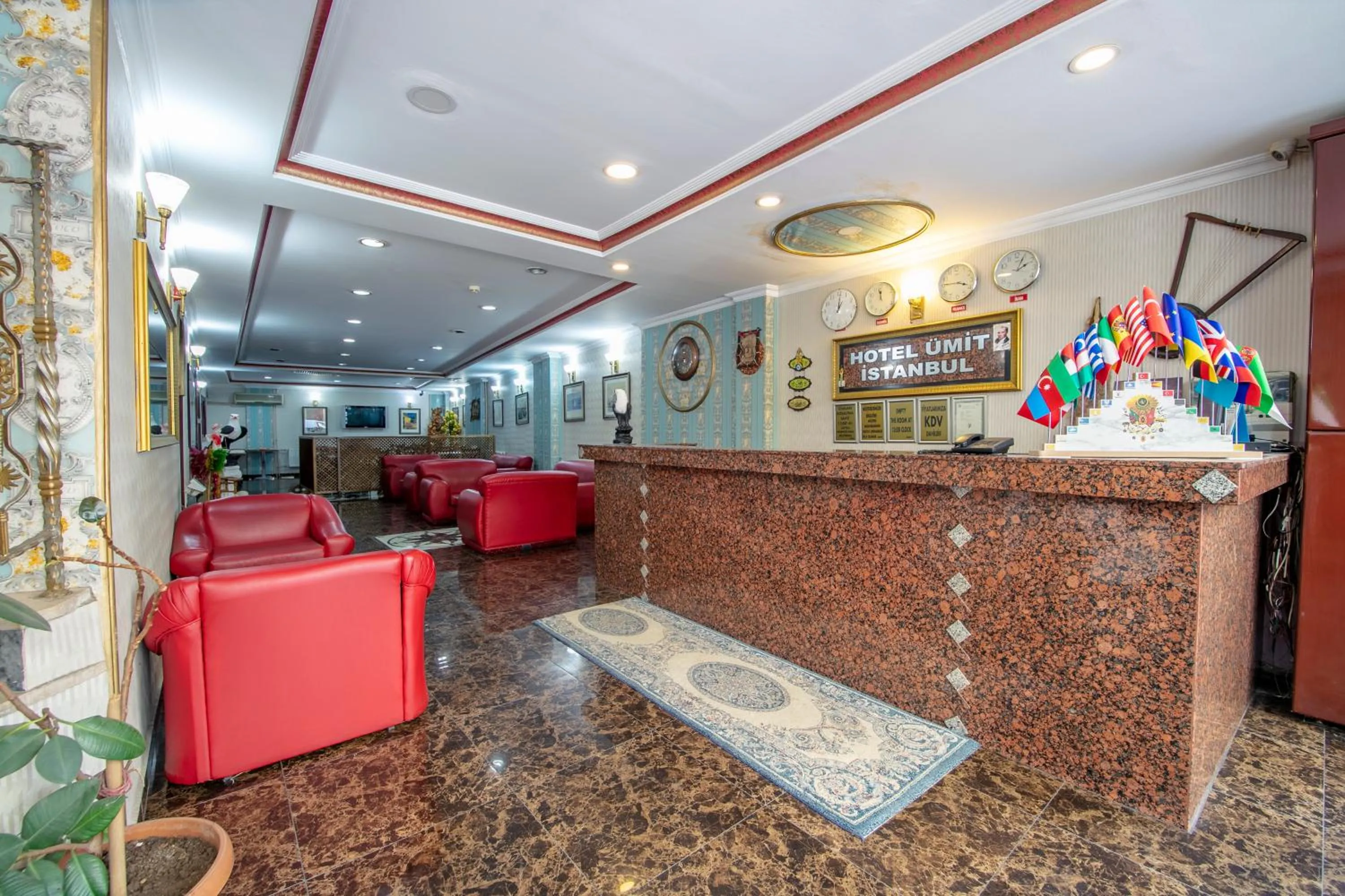 Communal lounge/ TV room in OTEL ÜMIT İSTANBUL