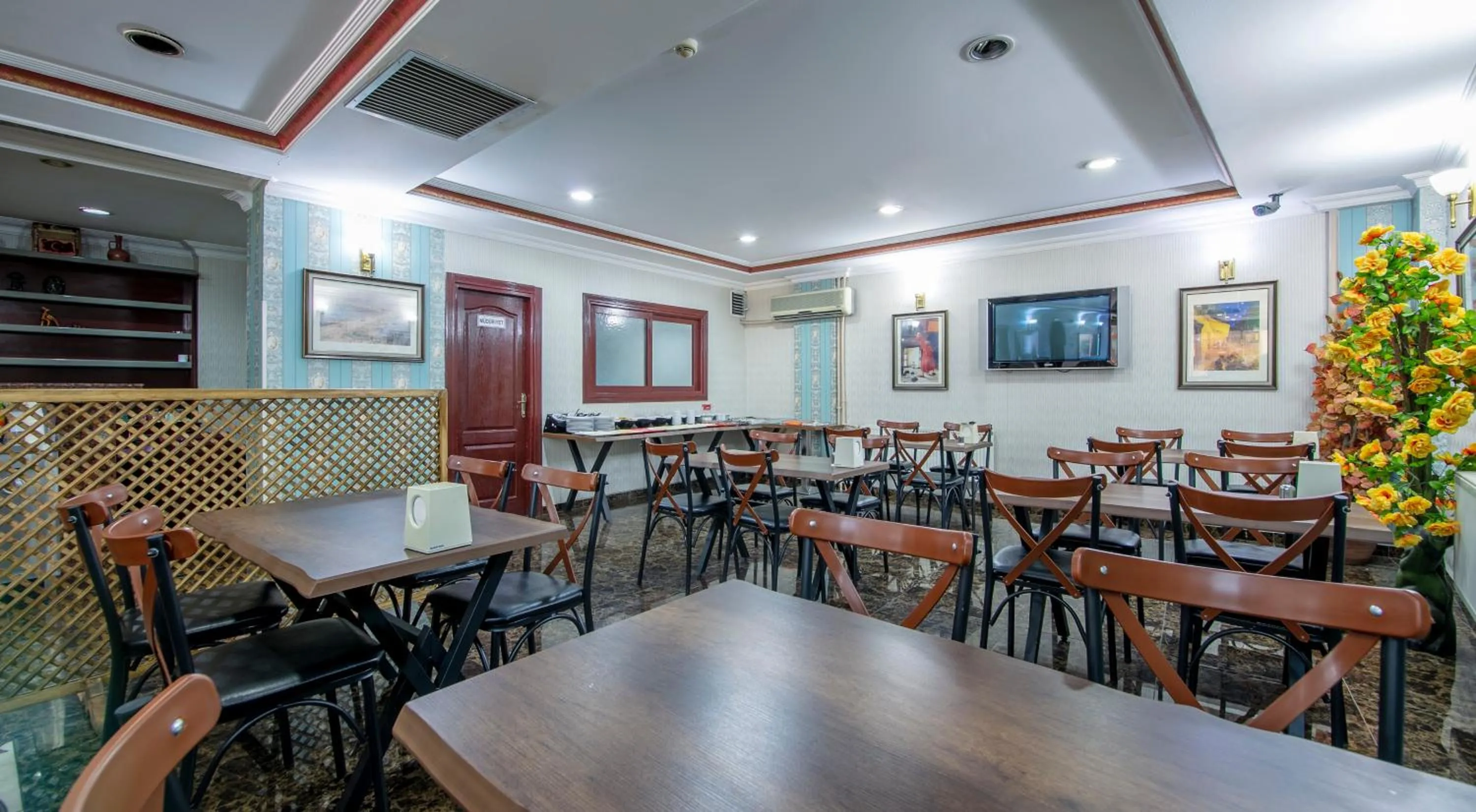 Coffee/tea facilities in OTEL ÜMIT İSTANBUL