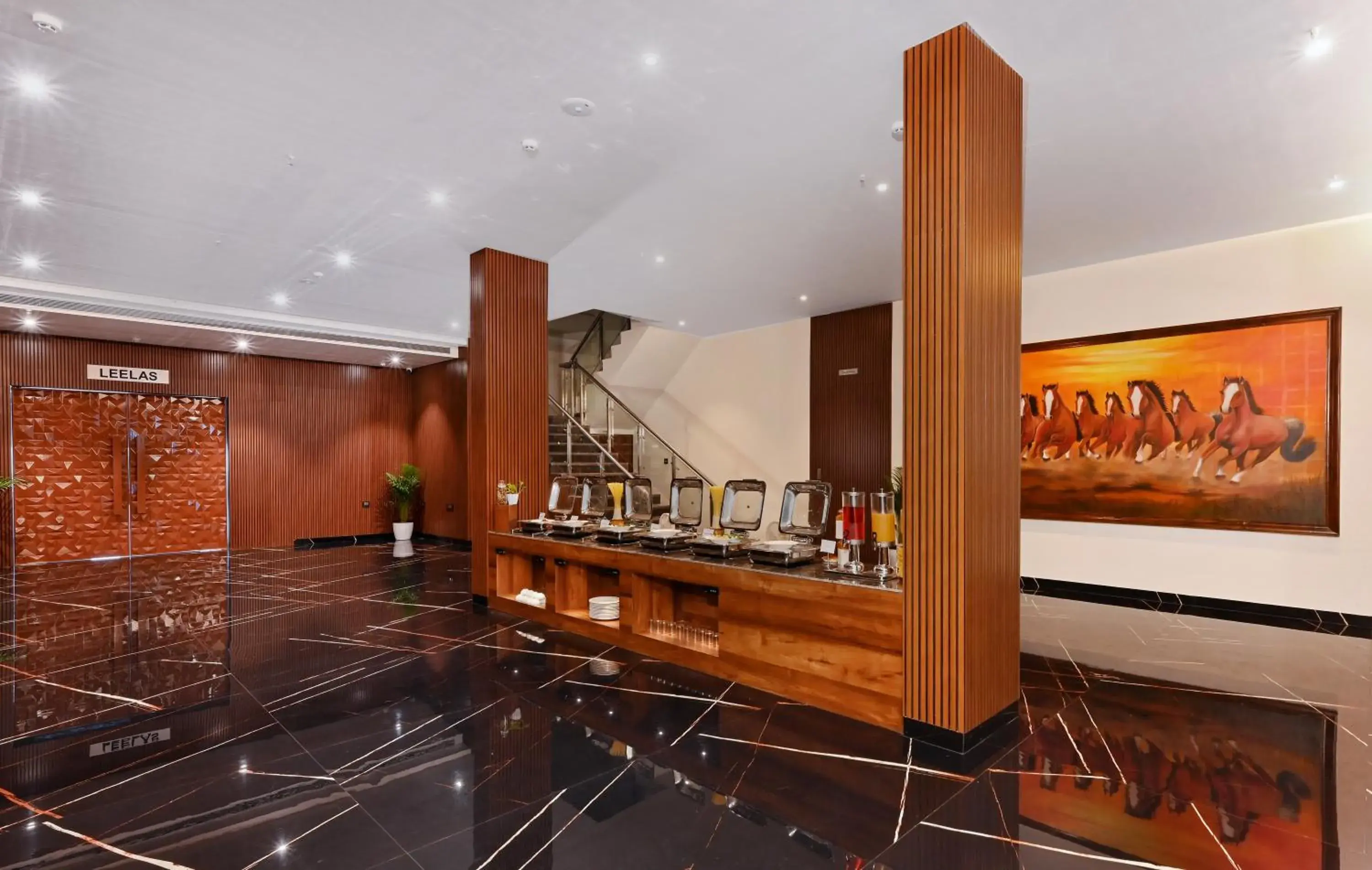 Restaurant/places to eat in Effotel by Sayaji Sarola Restaurant/places to eat in Effotel by Sayaji Sarola