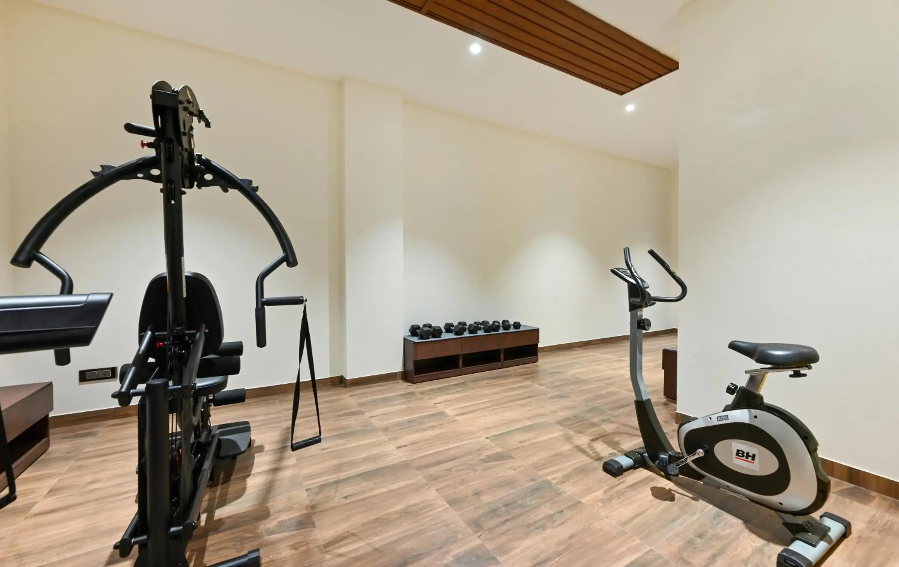 Fitness centre/facilities in Effotel by Sayaji Sarola Fitness centre/facilities in Effotel by Sayaji Sarola