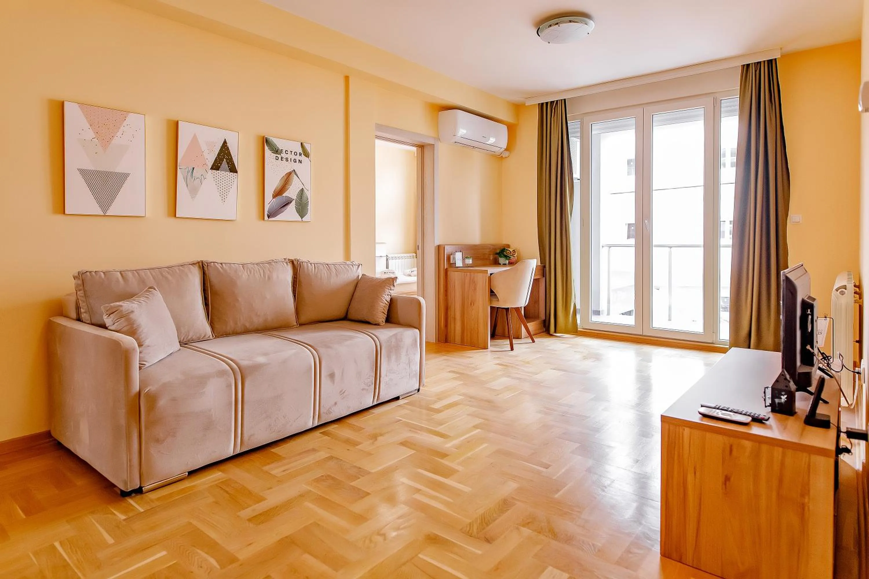 TV and multimedia in Hotel AirStar