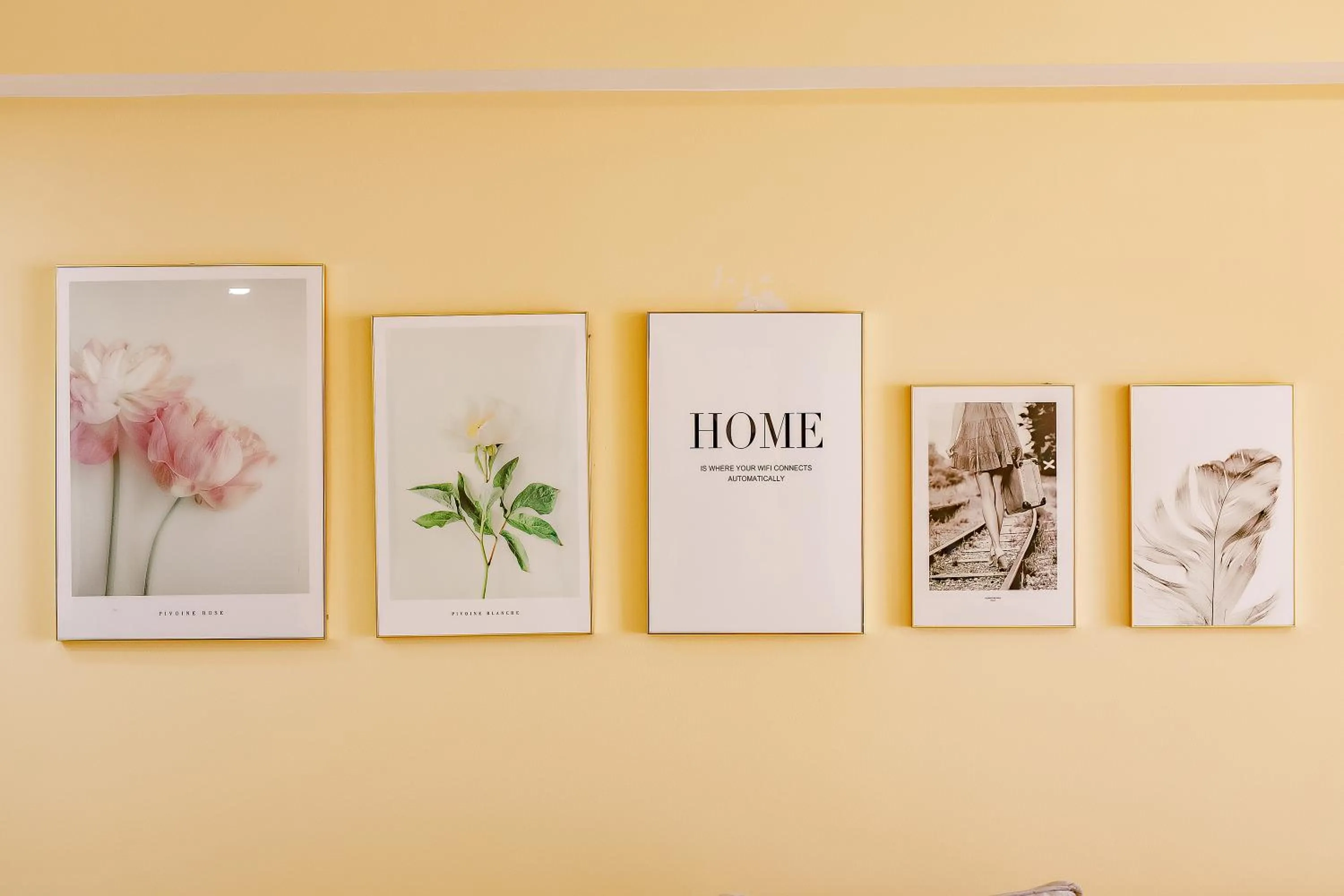 Decorative detail in Hotel AirStar