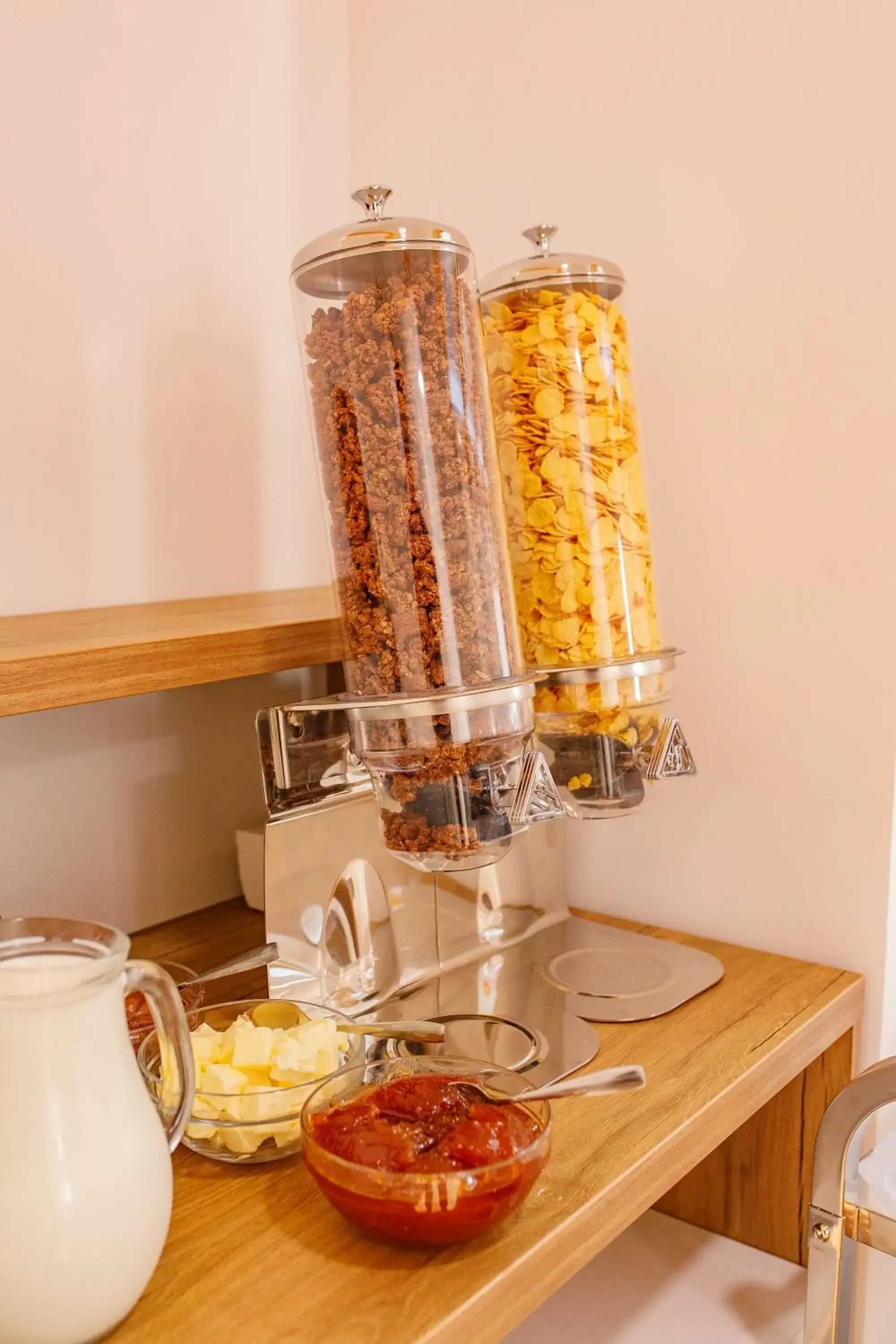 Breakfast in AirStar Breakfast in AirStar