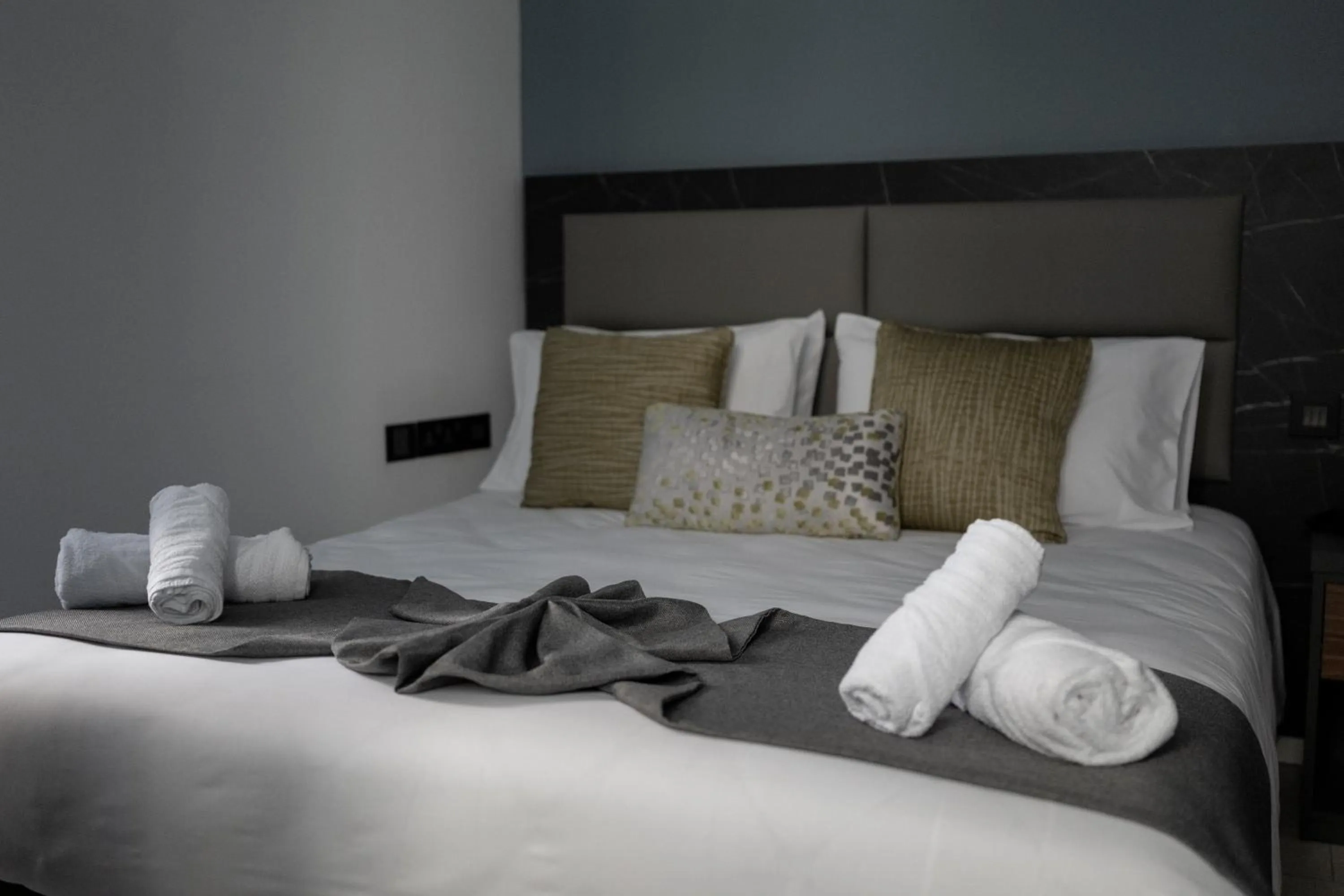 Bed in Marea Central Apartments