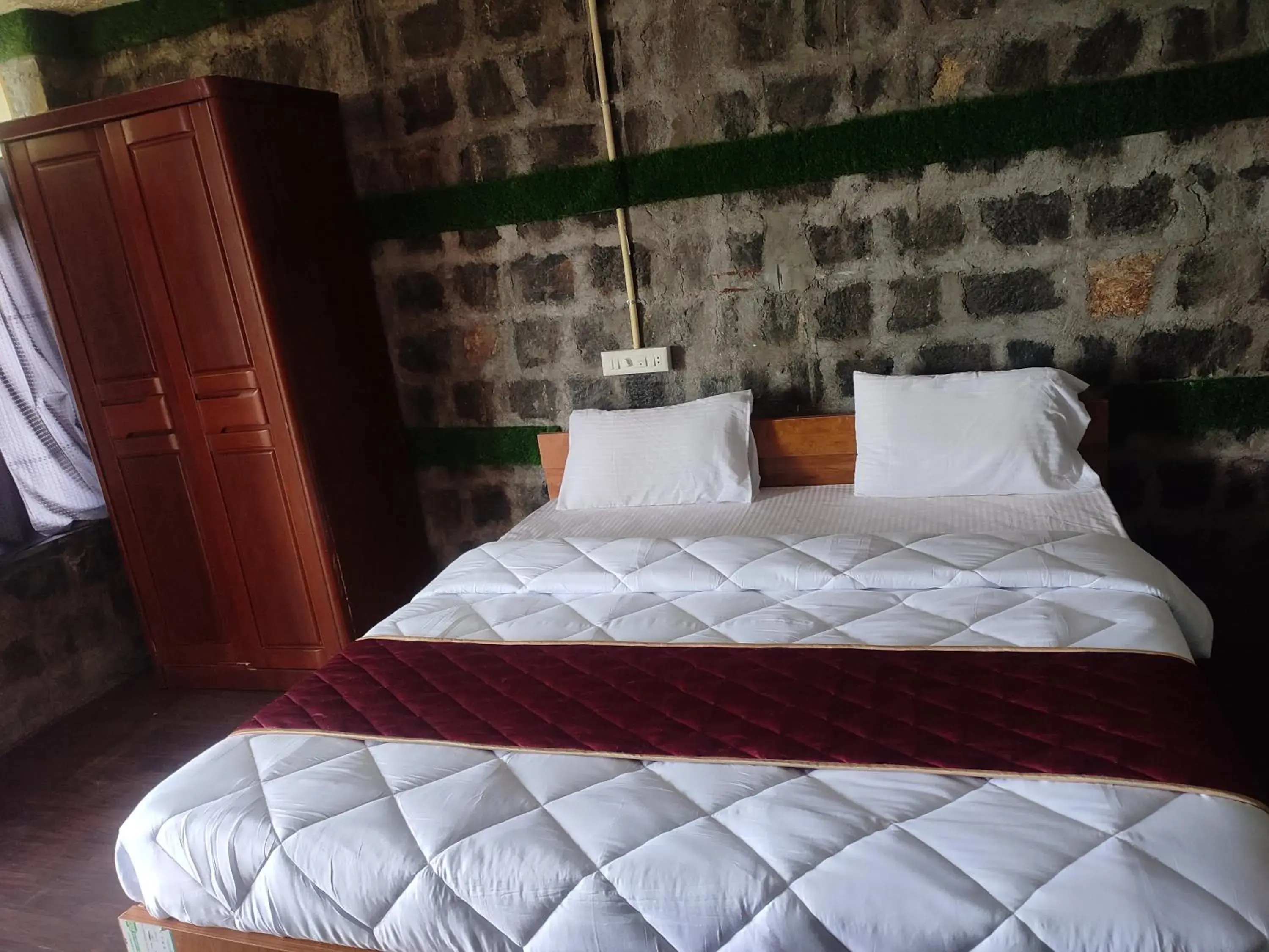 Bed in Cholai Resorts & Hotels Bed in Cholai Resorts & Hotels