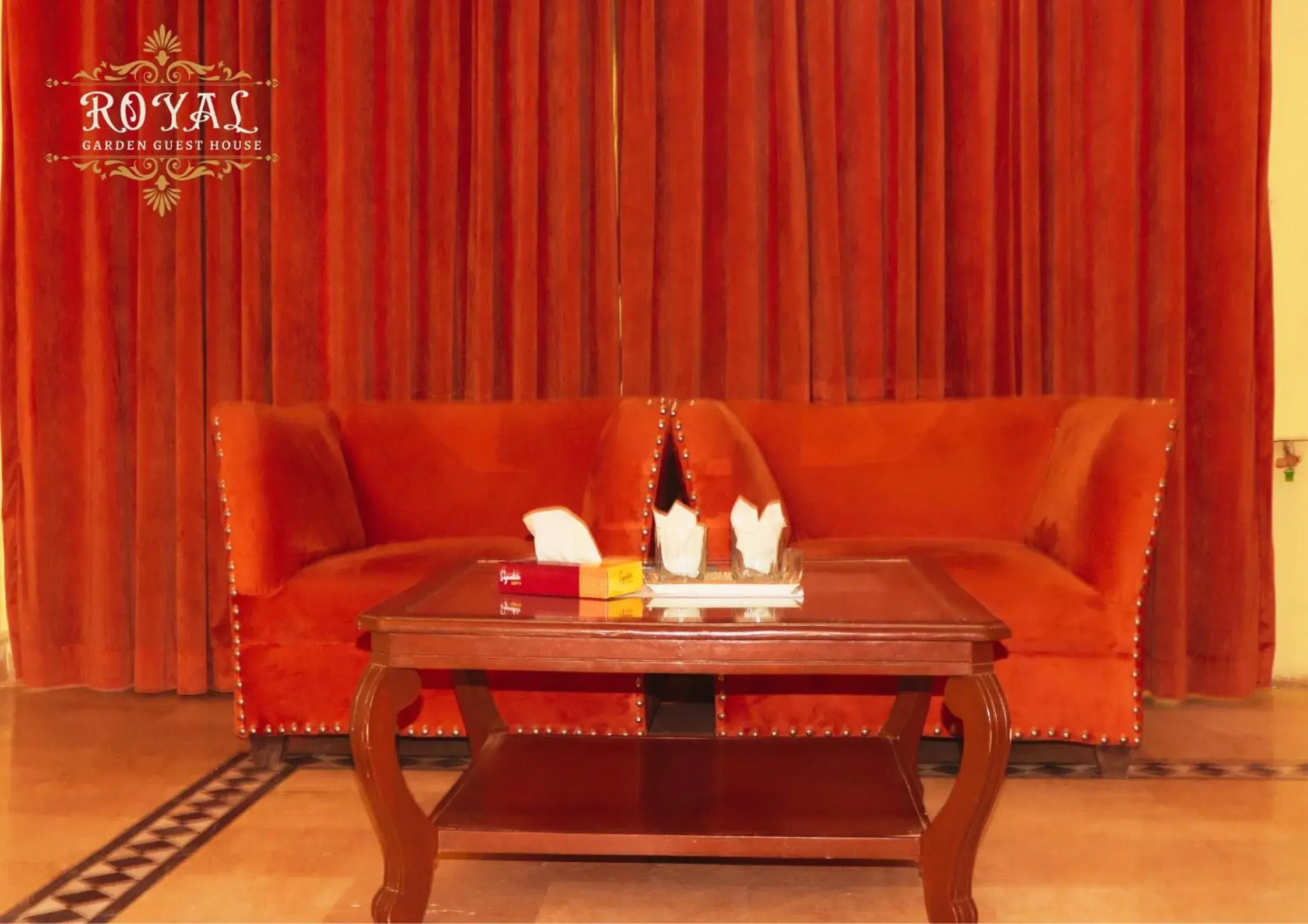 Executive Royal Garden Executive Royal Garden