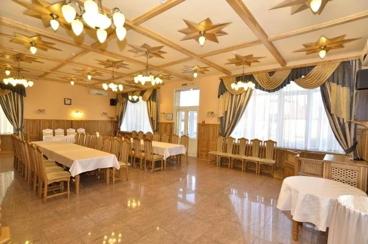 Tisa Hotel