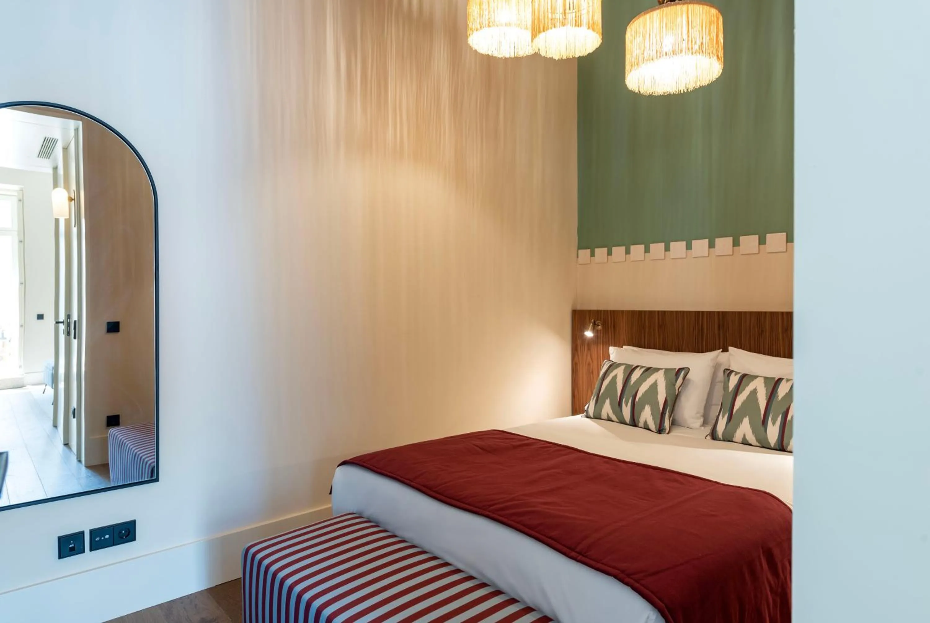 Bed in Ando Living - Santa Catarina House