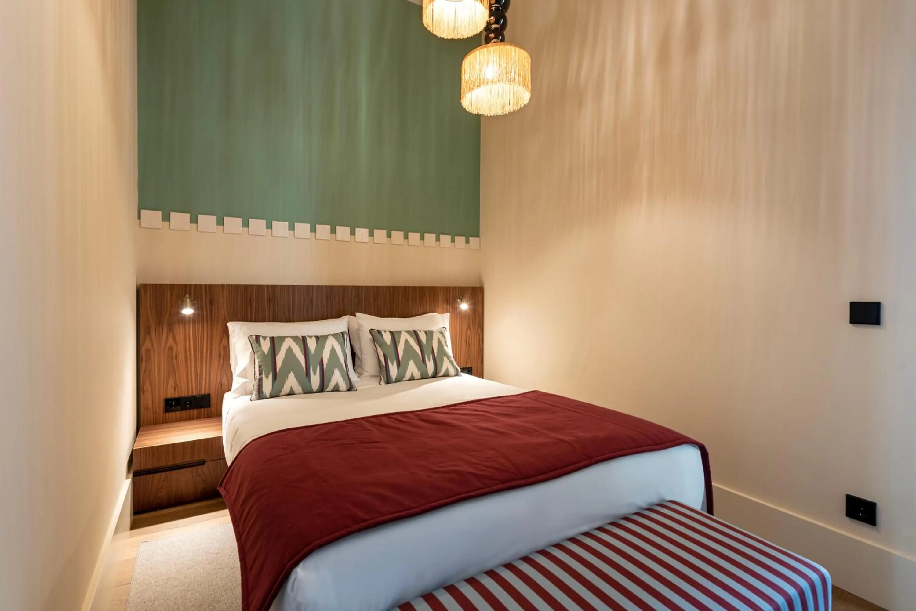Bed in Ando Living - Santa Catarina House