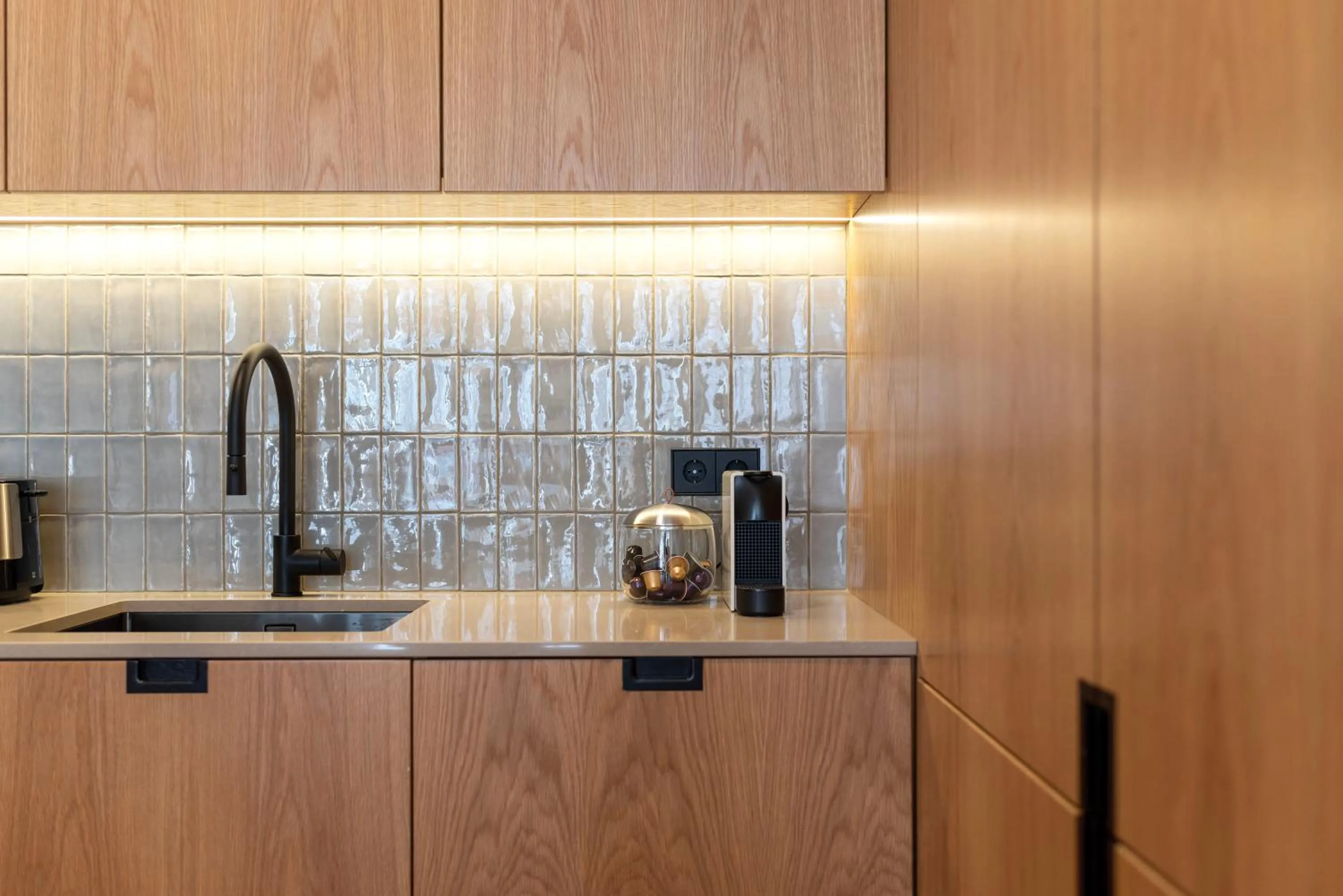 Coffee/tea facilities in Ando Living - Santa Catarina House