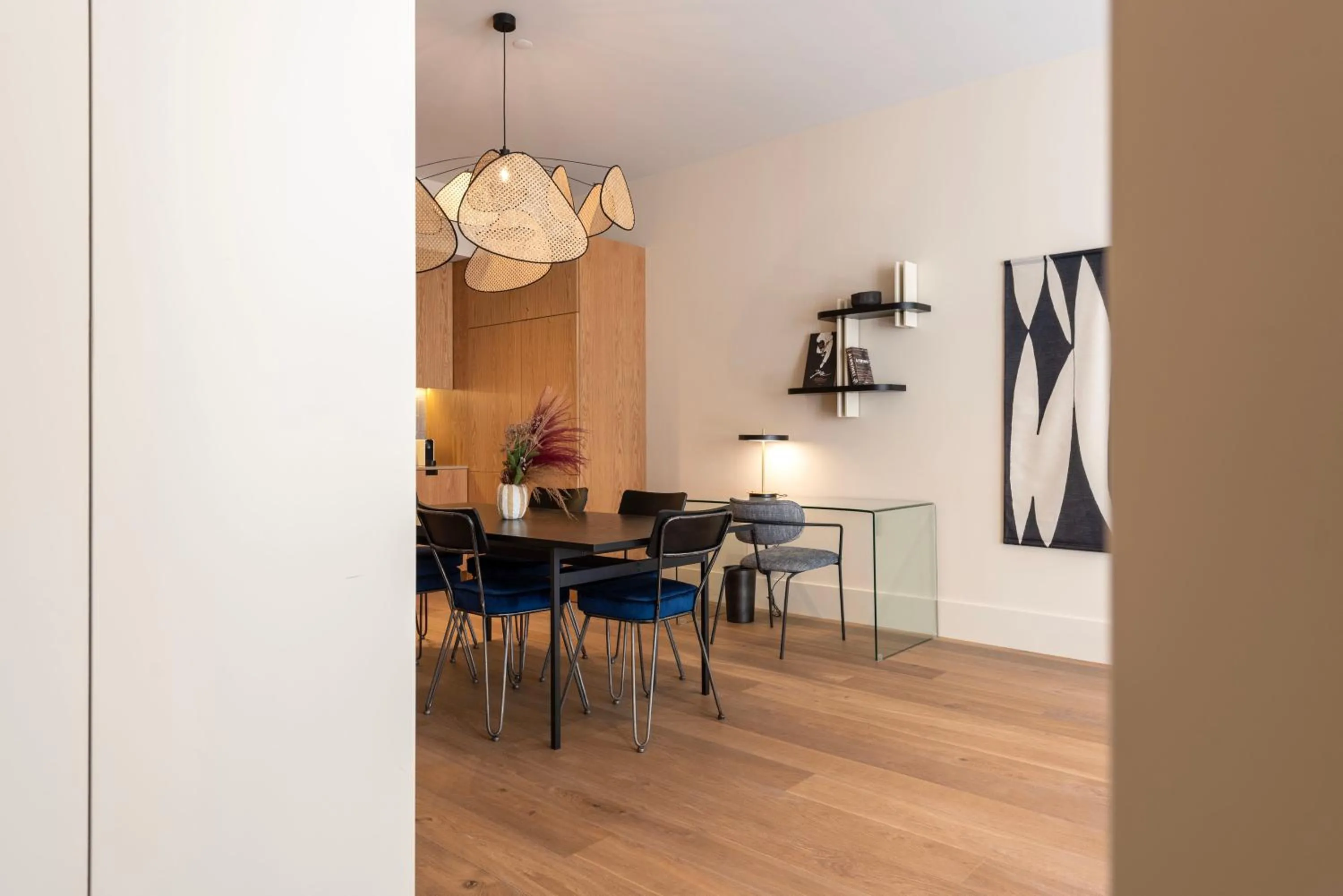 Dining area in Ando Living - Santa Catarina House