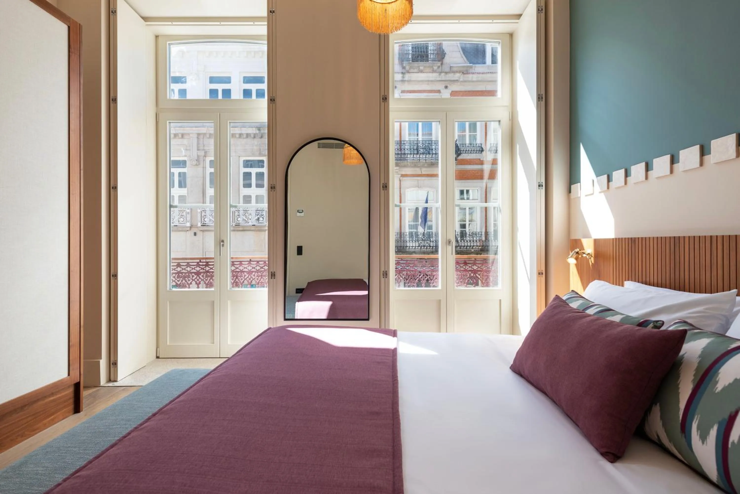 Bed in Ando Living - Santa Catarina House
