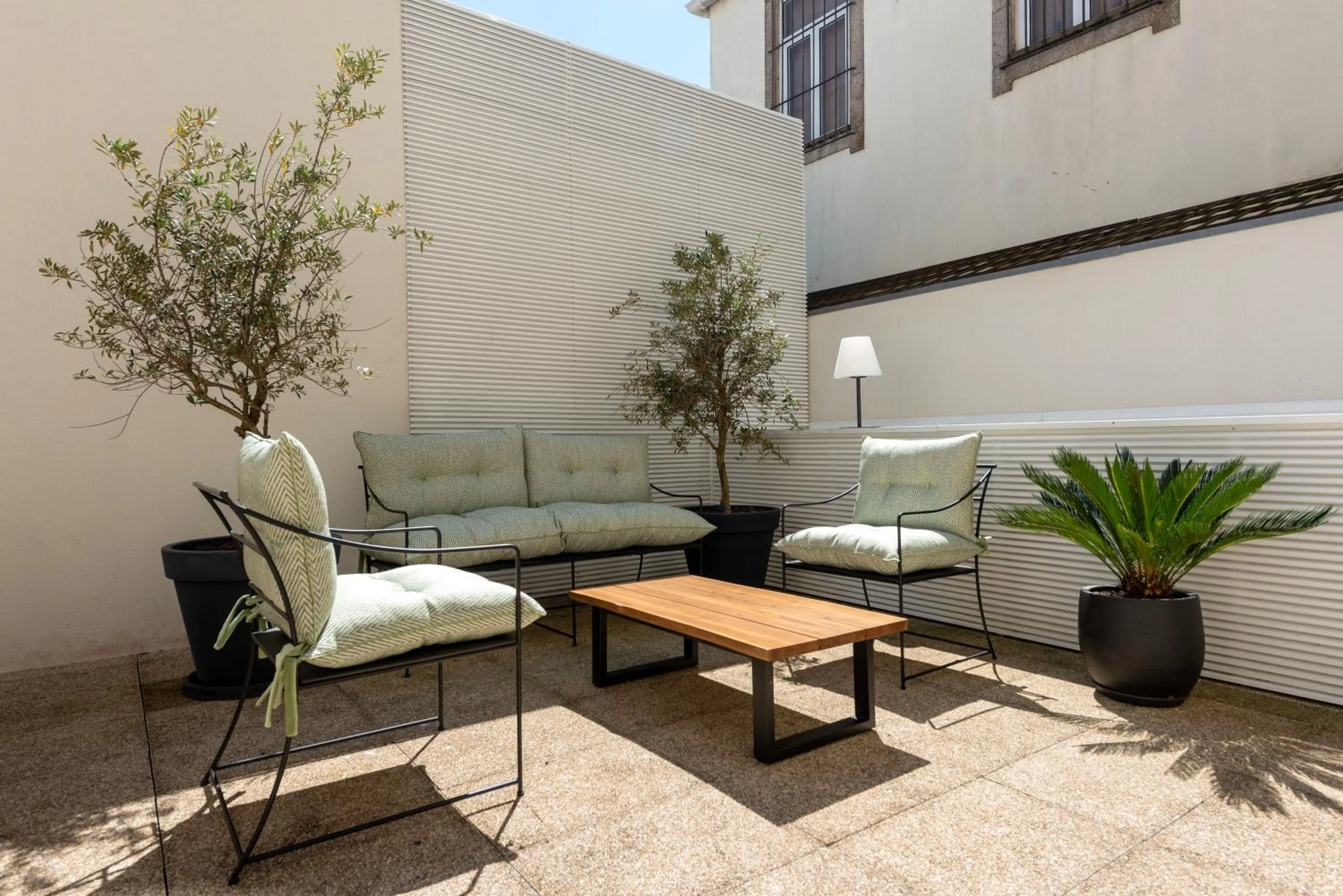 Patio in Ando Living - Santa Catarina House