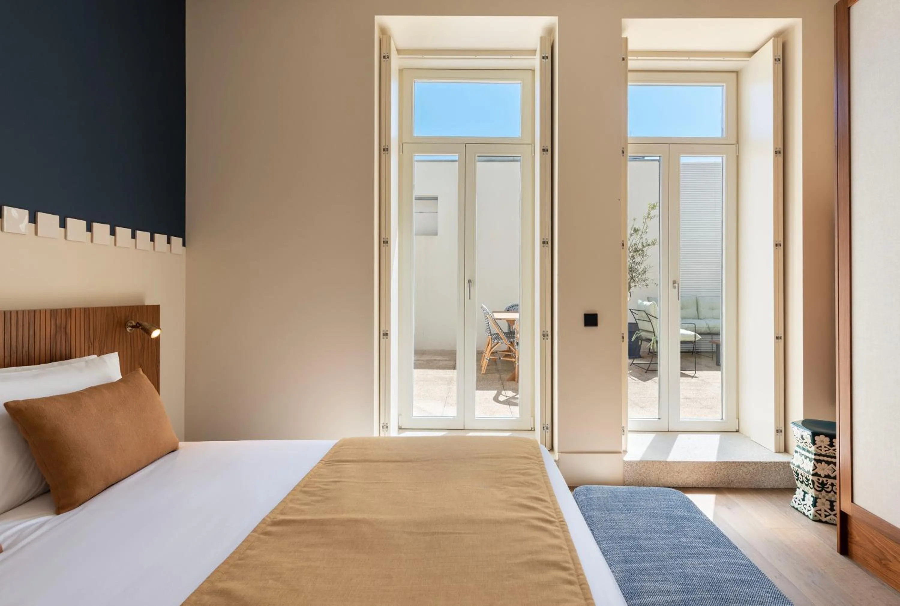 Bed in Ando Living - Santa Catarina House