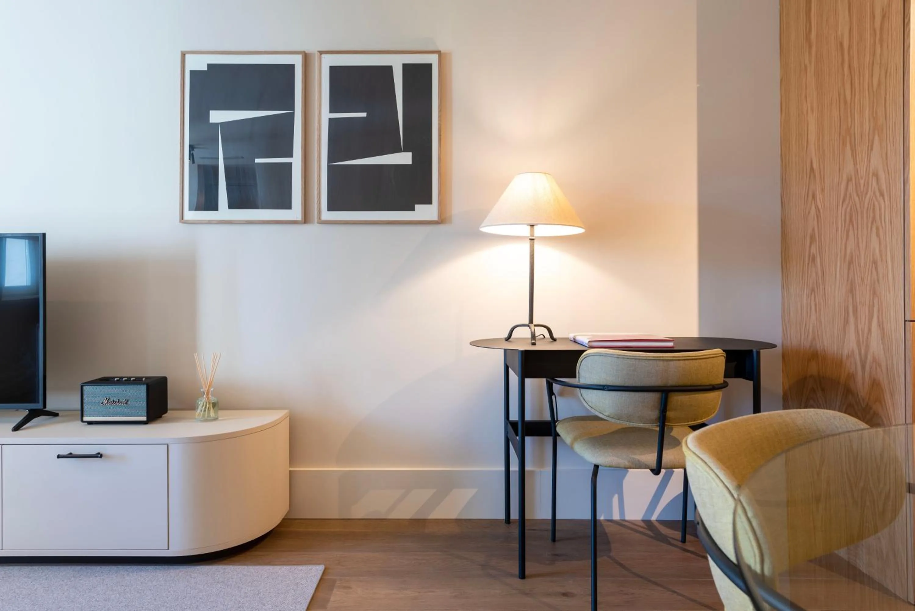 TV and multimedia in Ando Living - Santa Catarina House