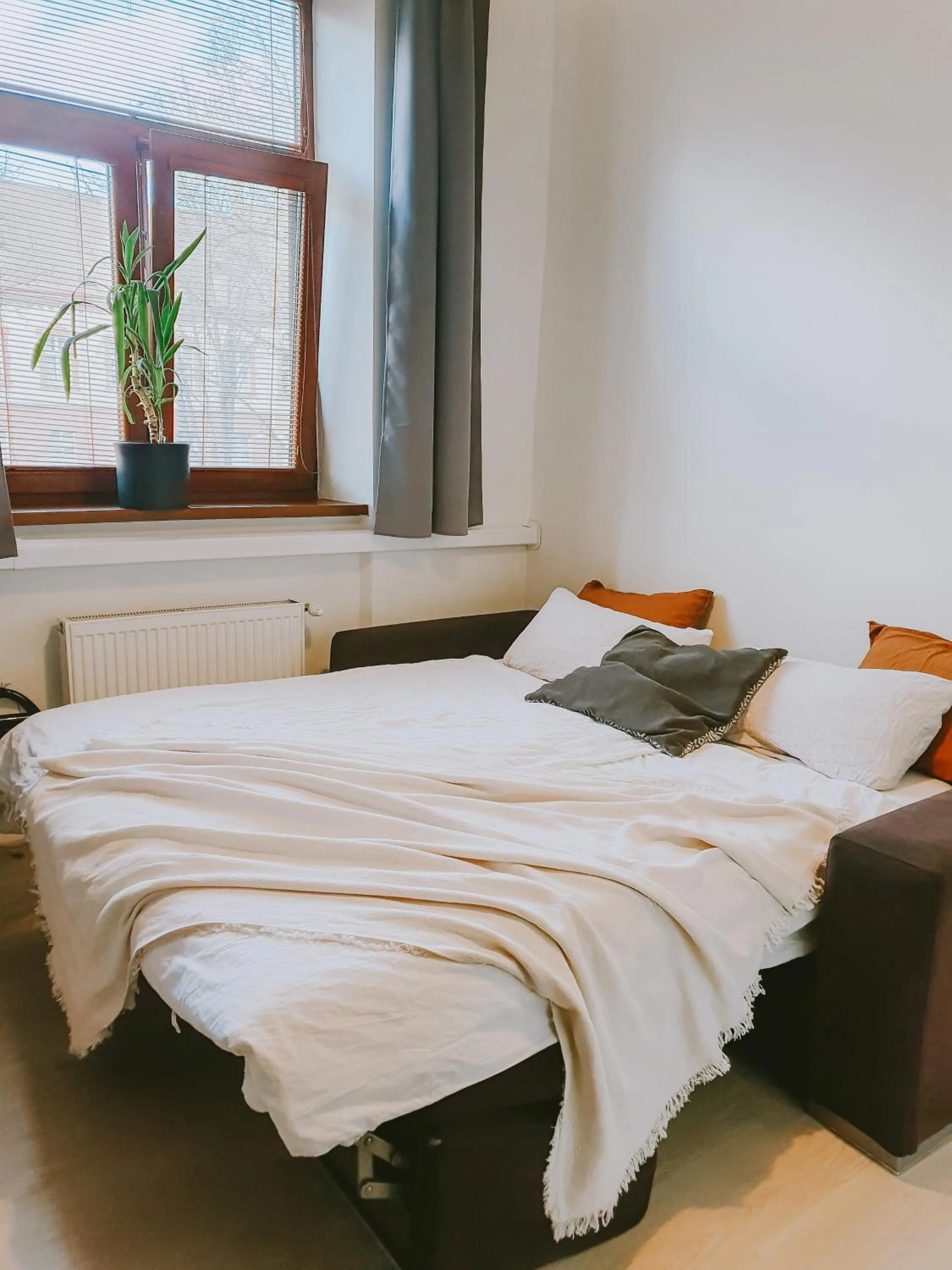 Bedroom, Bed in Priestranný apartmán v centre