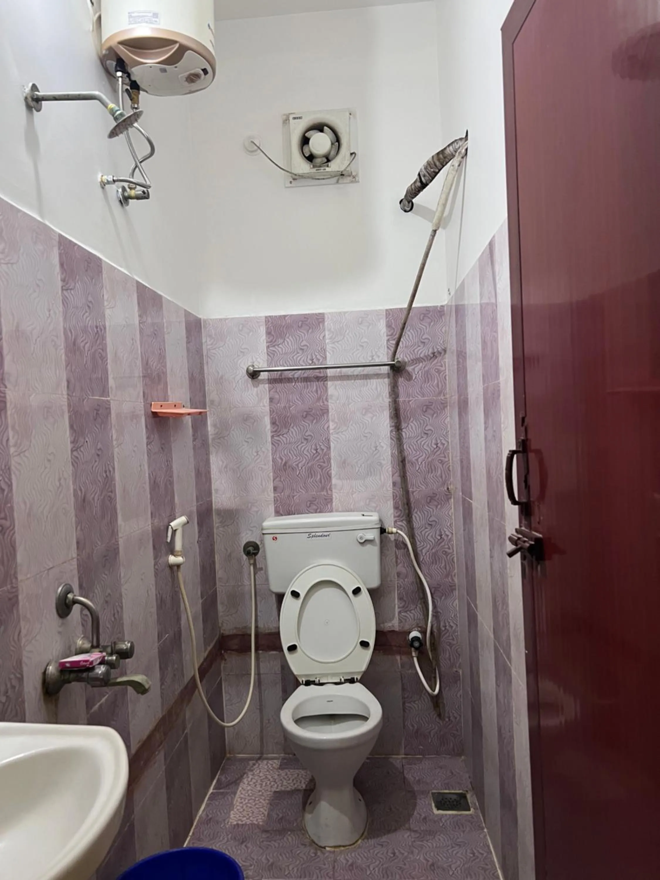 Shower in Castle 360 Residency