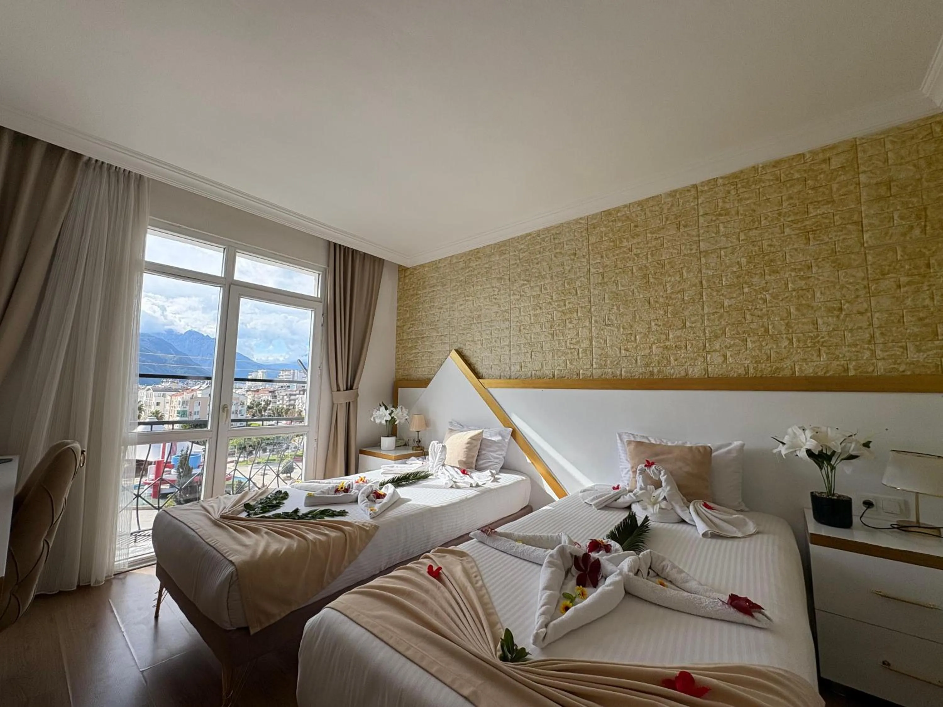 Natural landscape, Bed in Far Life Hotel