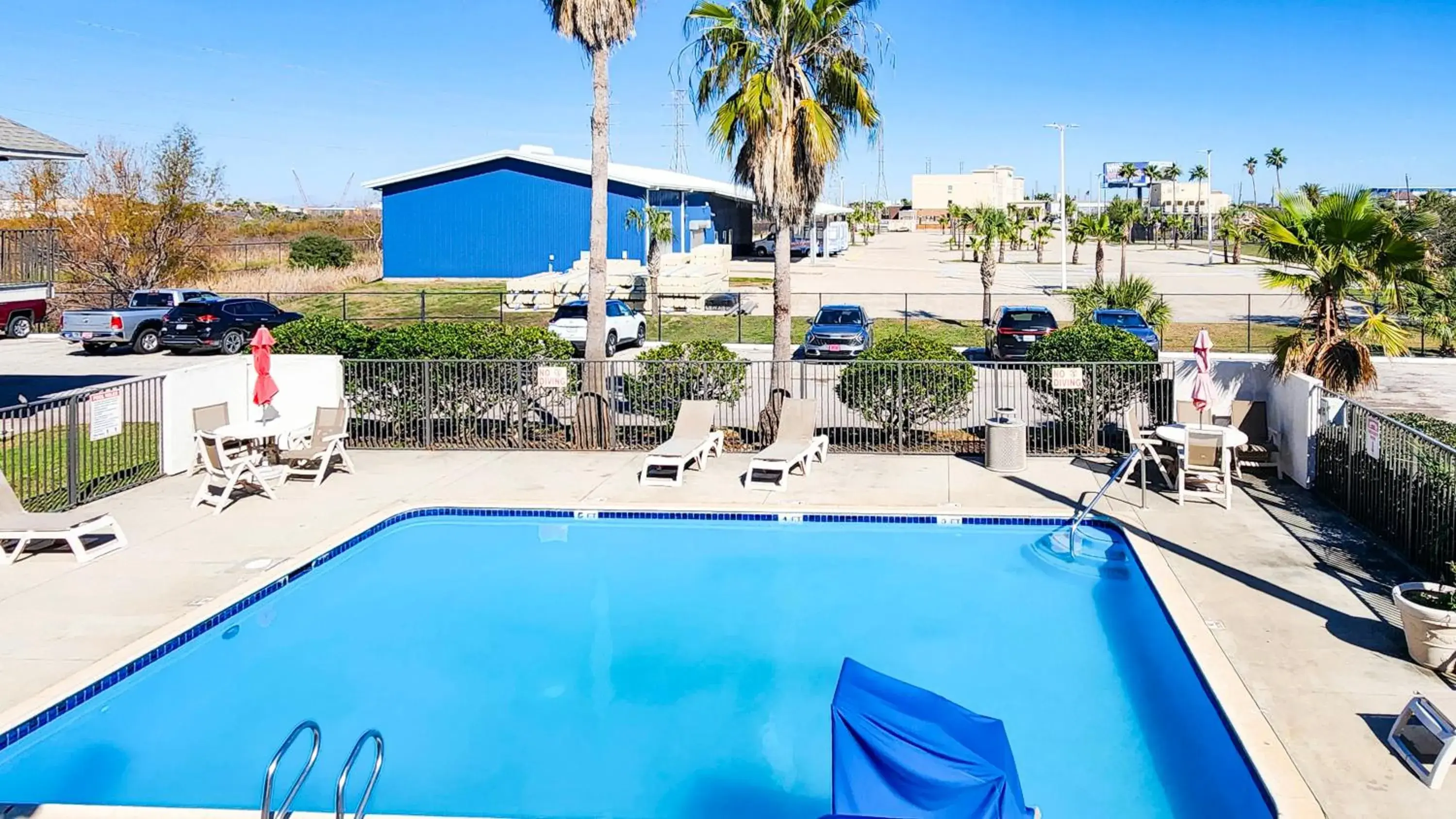 Pool view in Studio 6 Galveston TX Pool view in Studio 6 Galveston TX