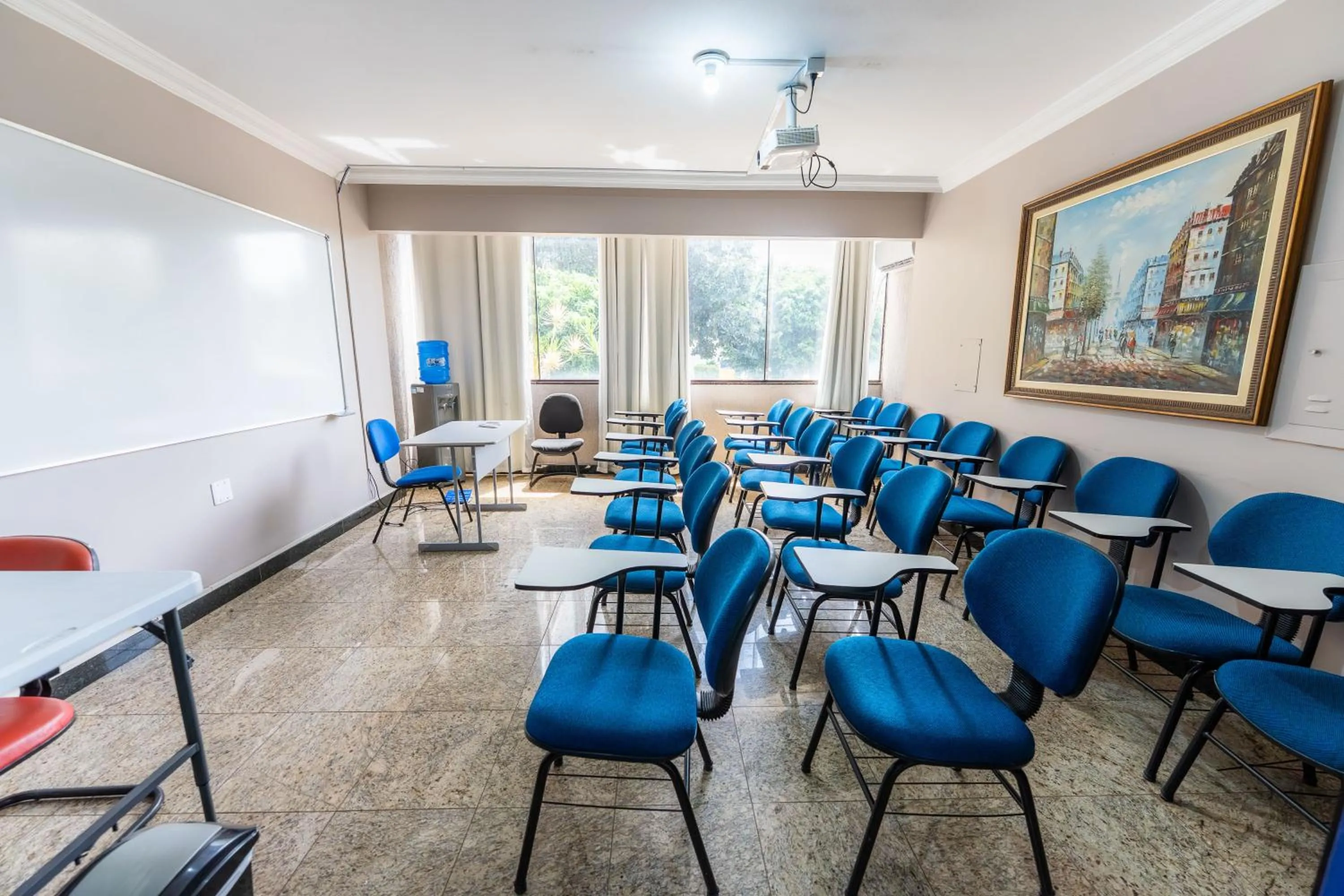 Meeting/conference room in Hotel Alvorada Taguatinga by Bsb Inn