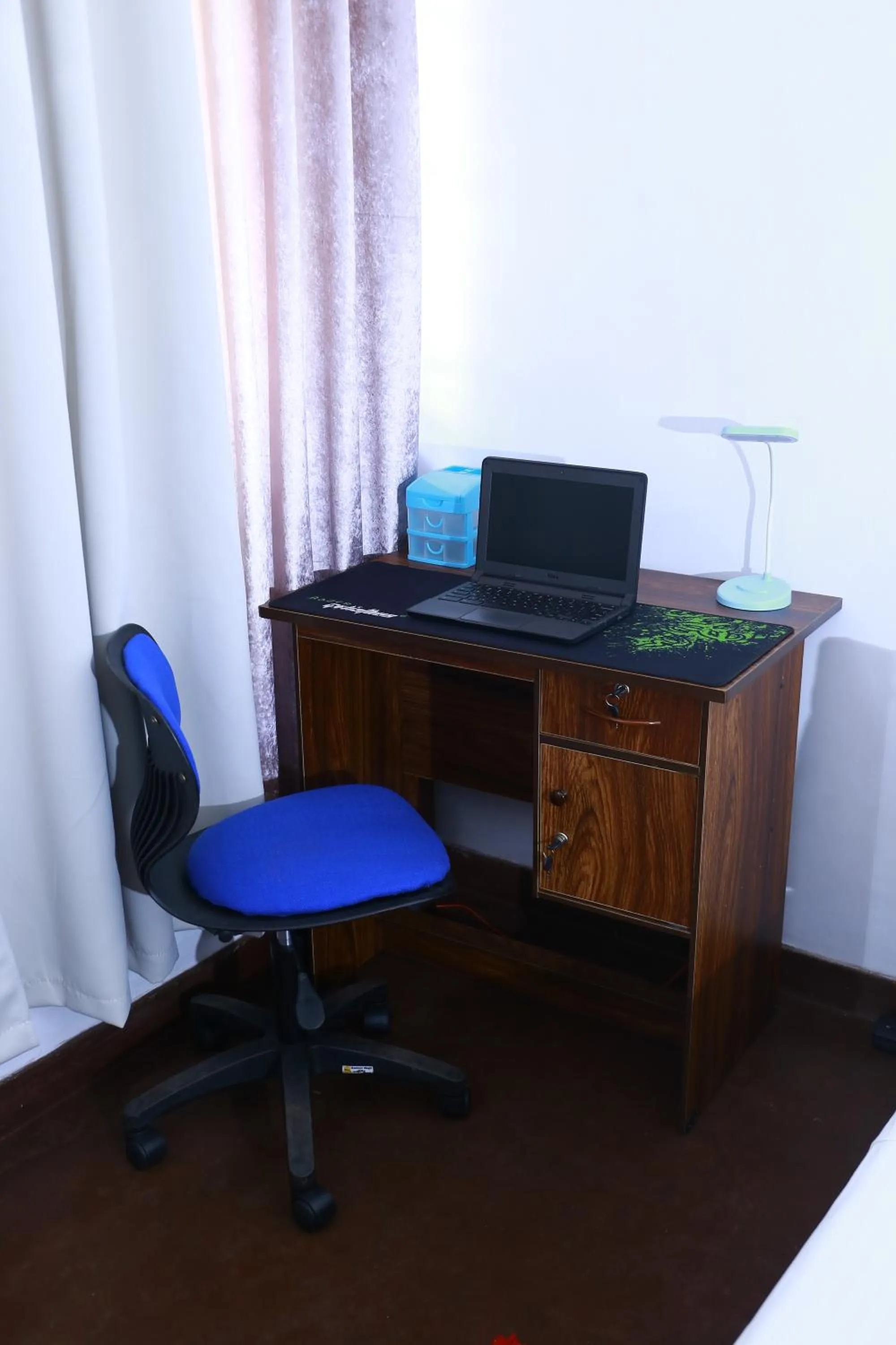 Bedroom in Oasis Colombo