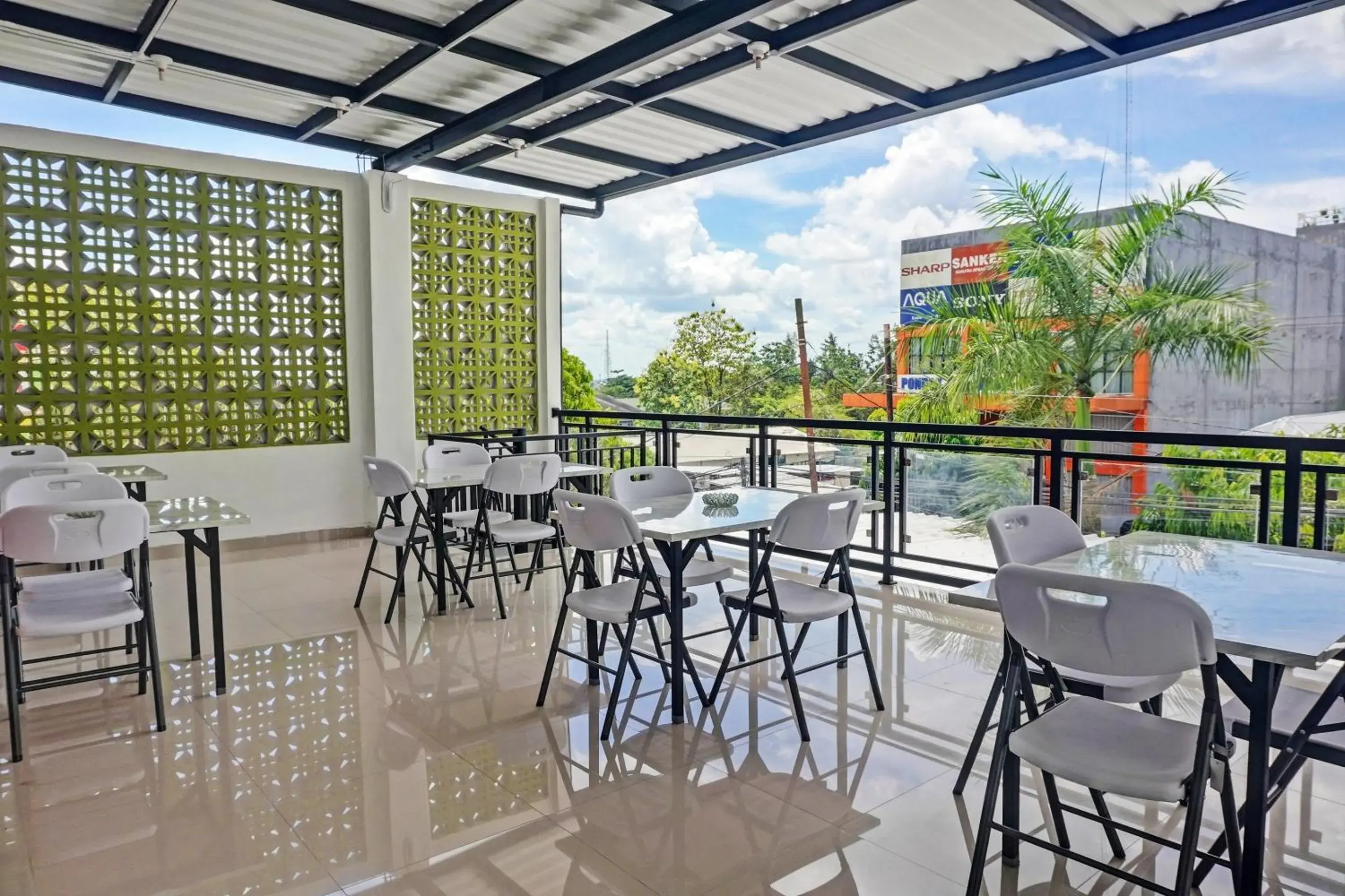 Lobby or reception in Hotel O De Luna Hotel Lobby or reception in Hotel O De Luna Hotel