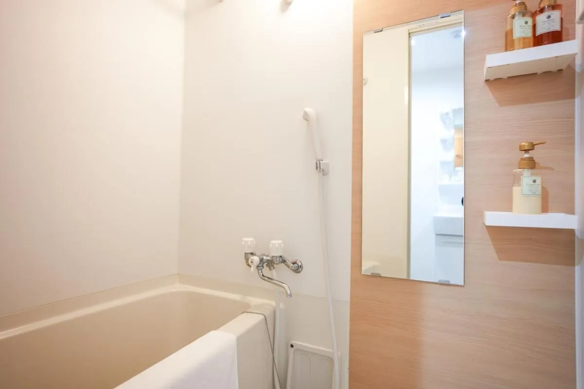 Shower in Hotel J&C-I