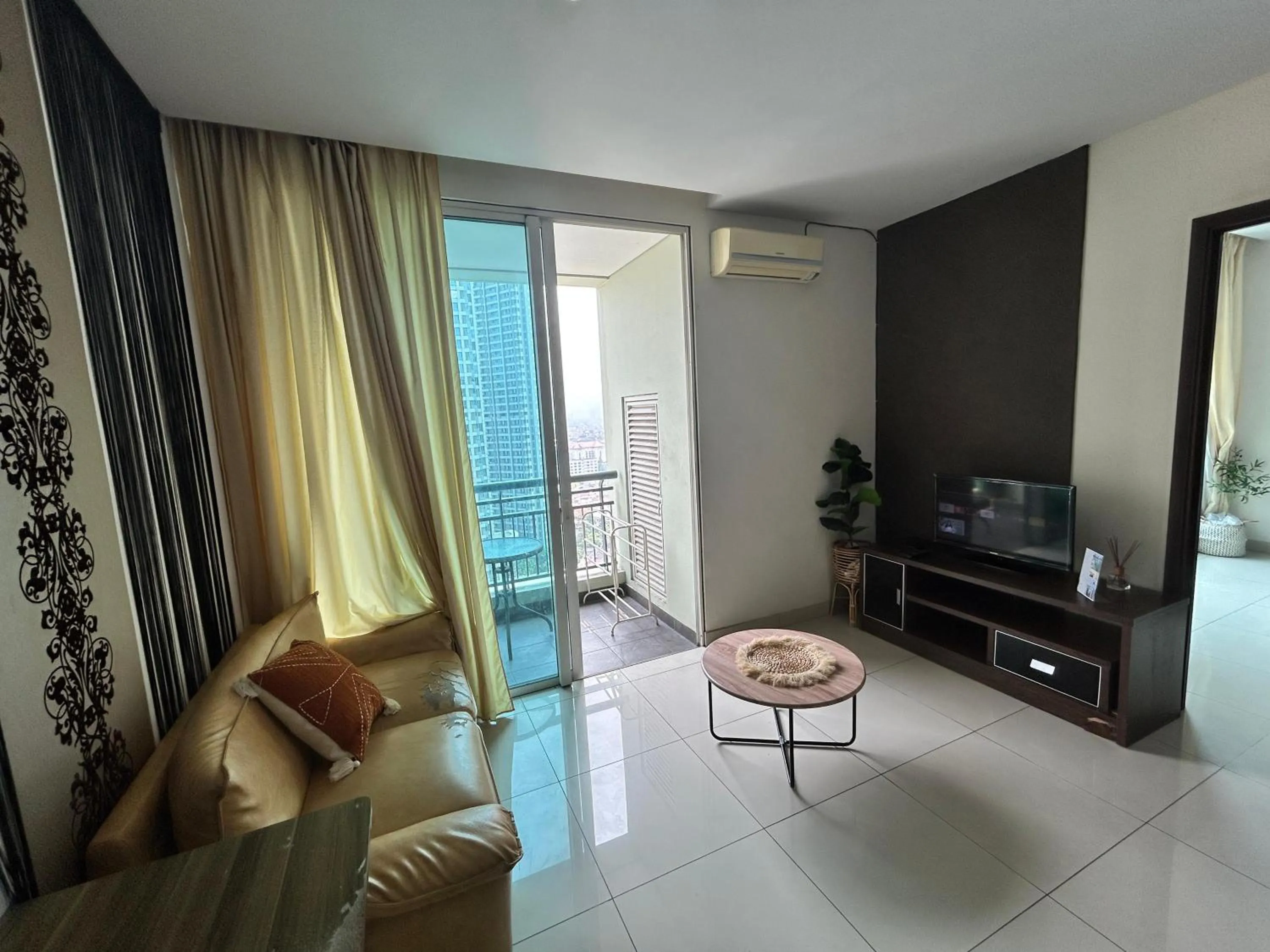 Luxe Living @Central Park