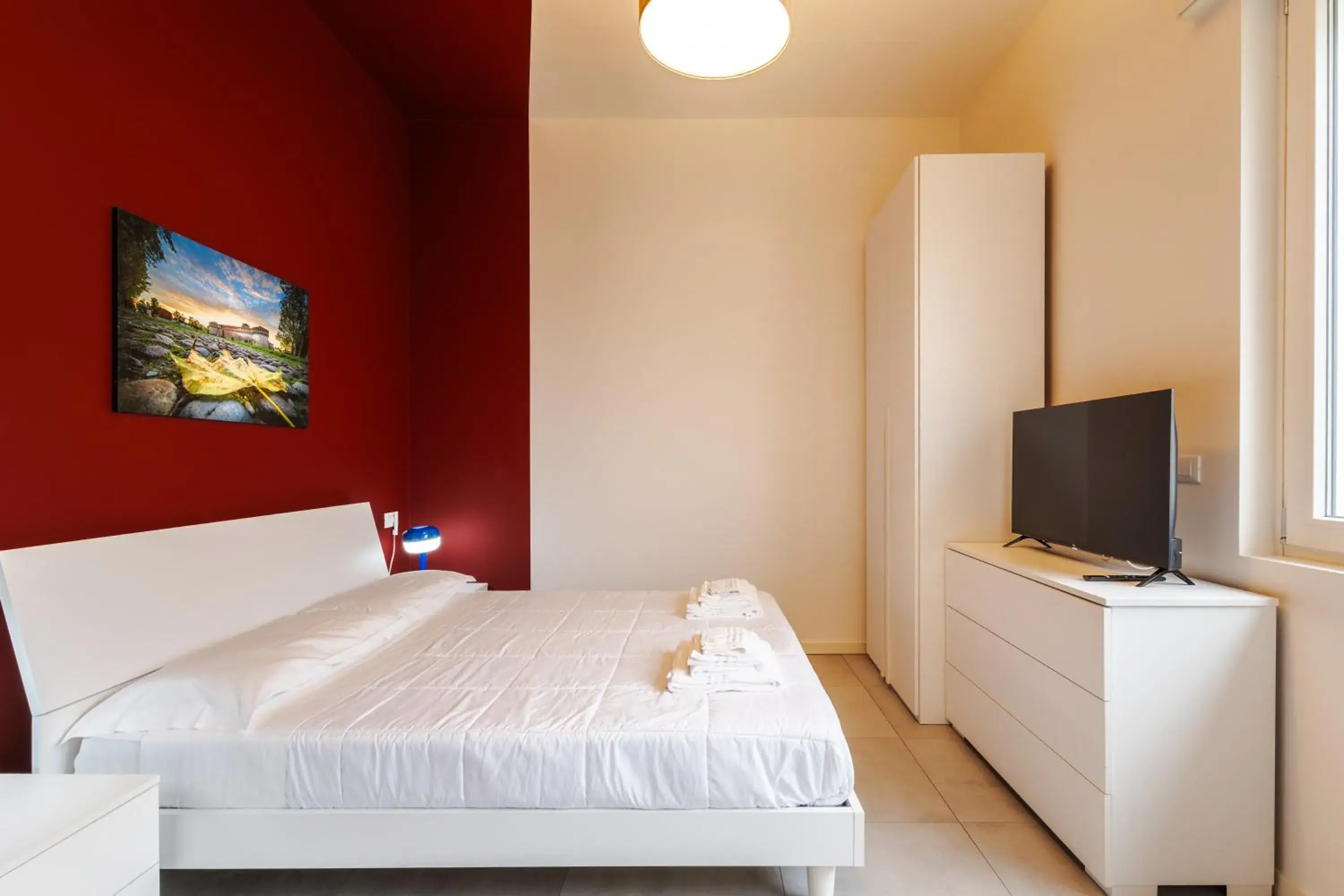 Tosa Apartment - Free WiFi, Air Conditioning & Private Parking Tosa Apartment - Free WiFi, Air Conditioning & Private Parking