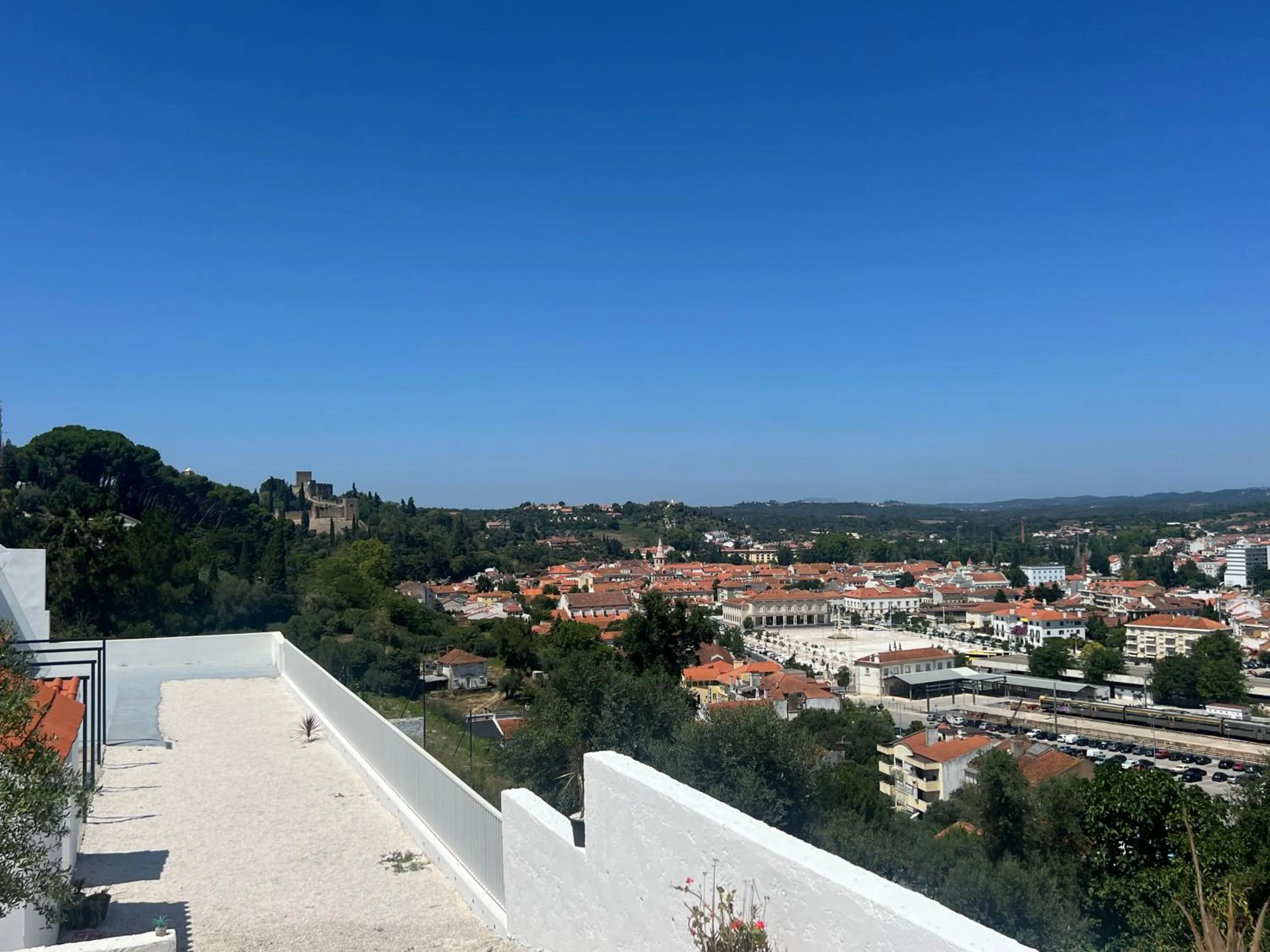 Vila Pombal Tomar Apartments - Pool & City Views