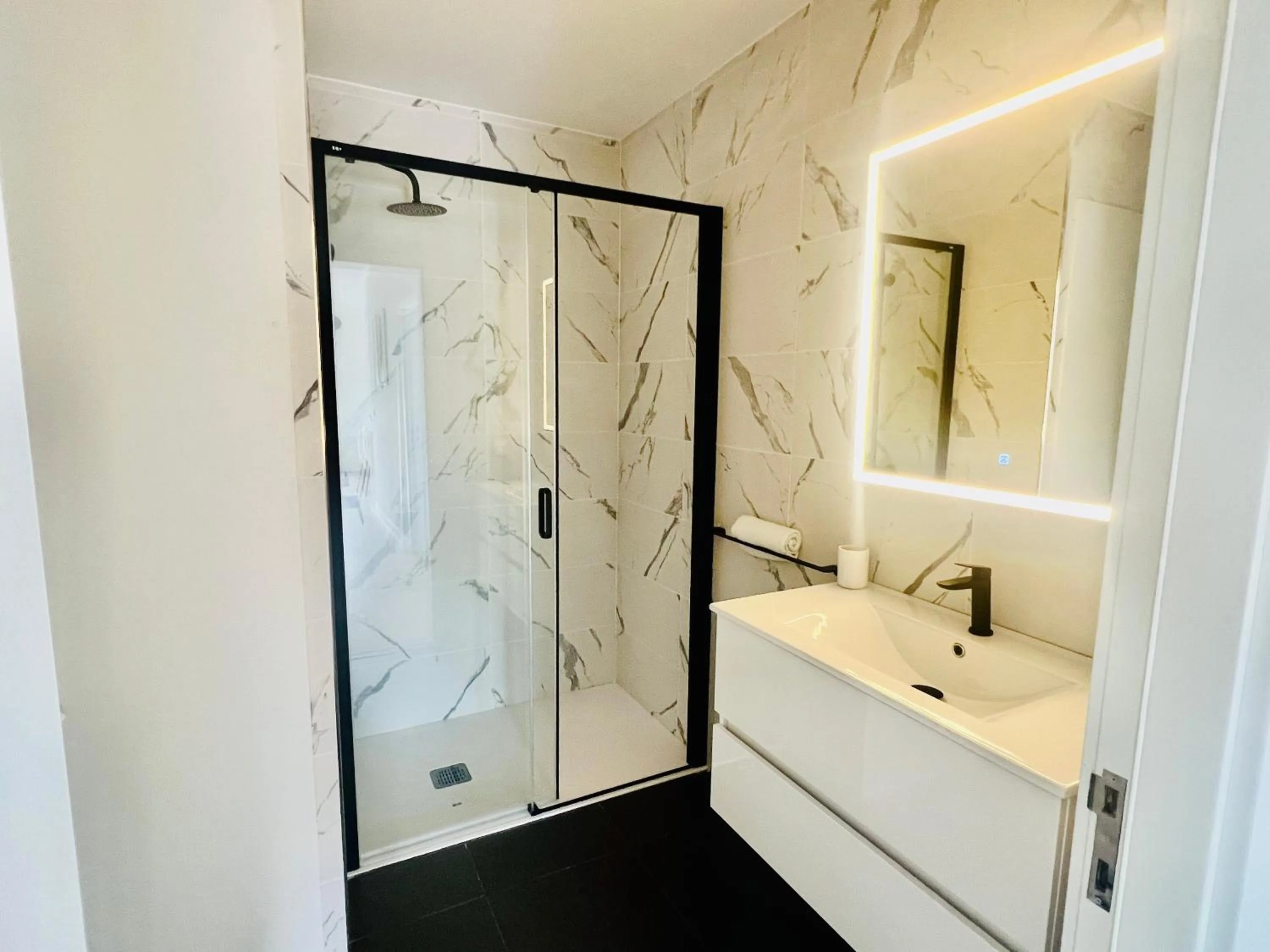 Vila Pombal Tomar Apartments - Pool & City Views