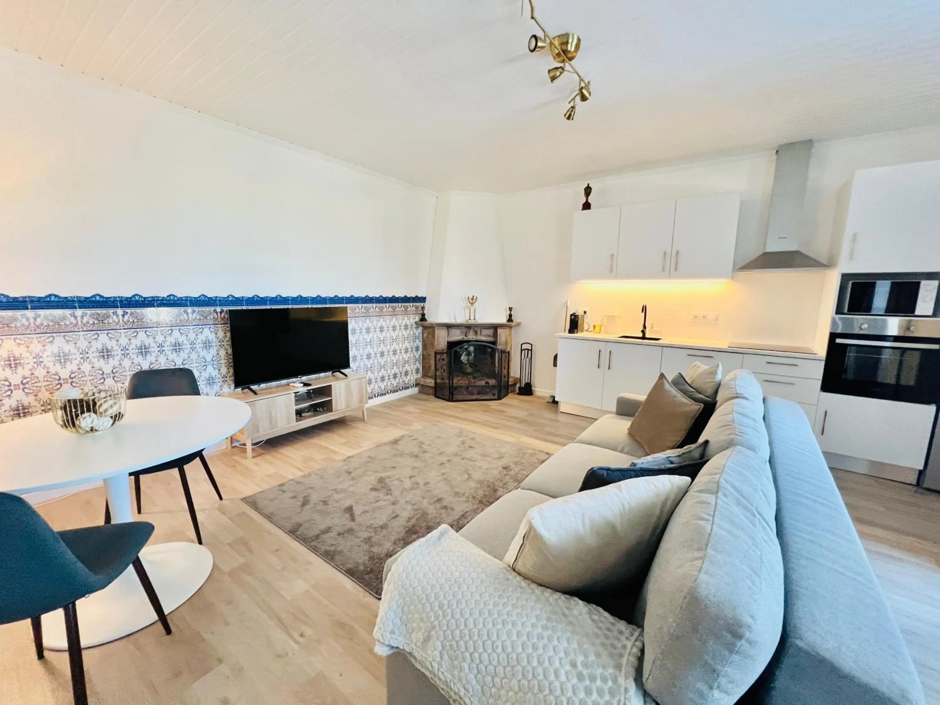 Vila Pombal Tomar Apartments - Pool & City Views