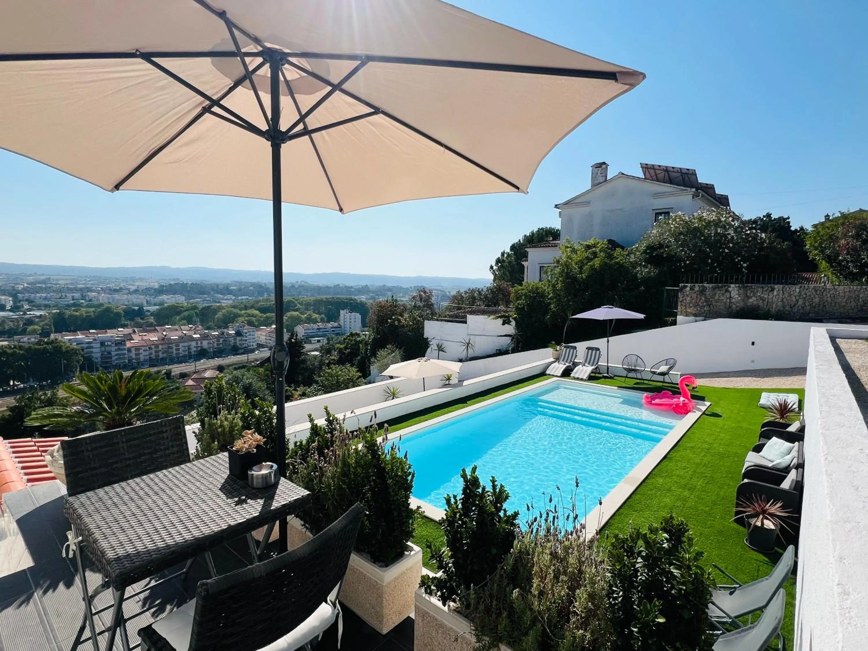 Vila Pombal Tomar Apartments - Pool & City Views
