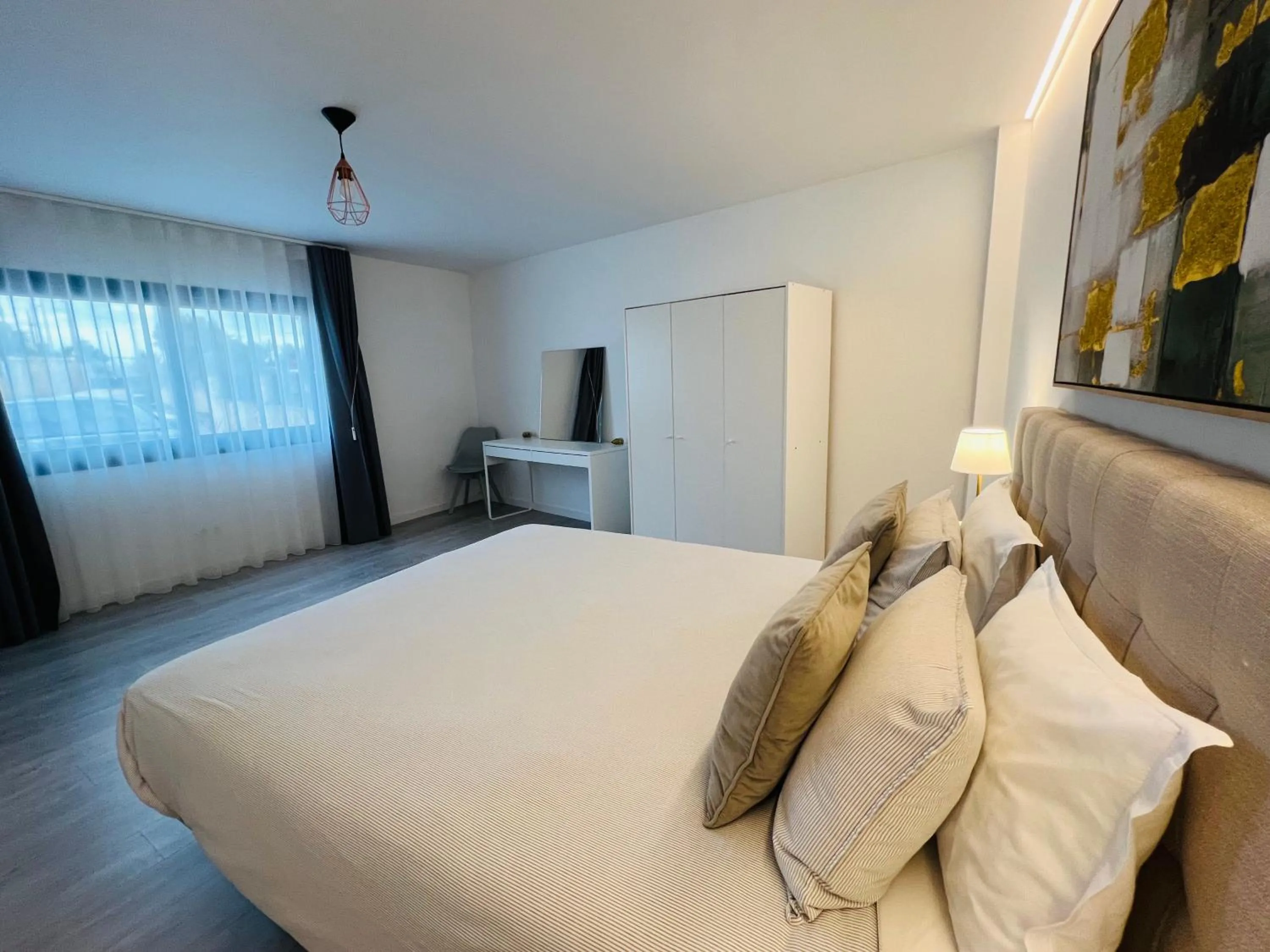 Bed in Vila Pombal Tomar Apartments - Pool & City Views