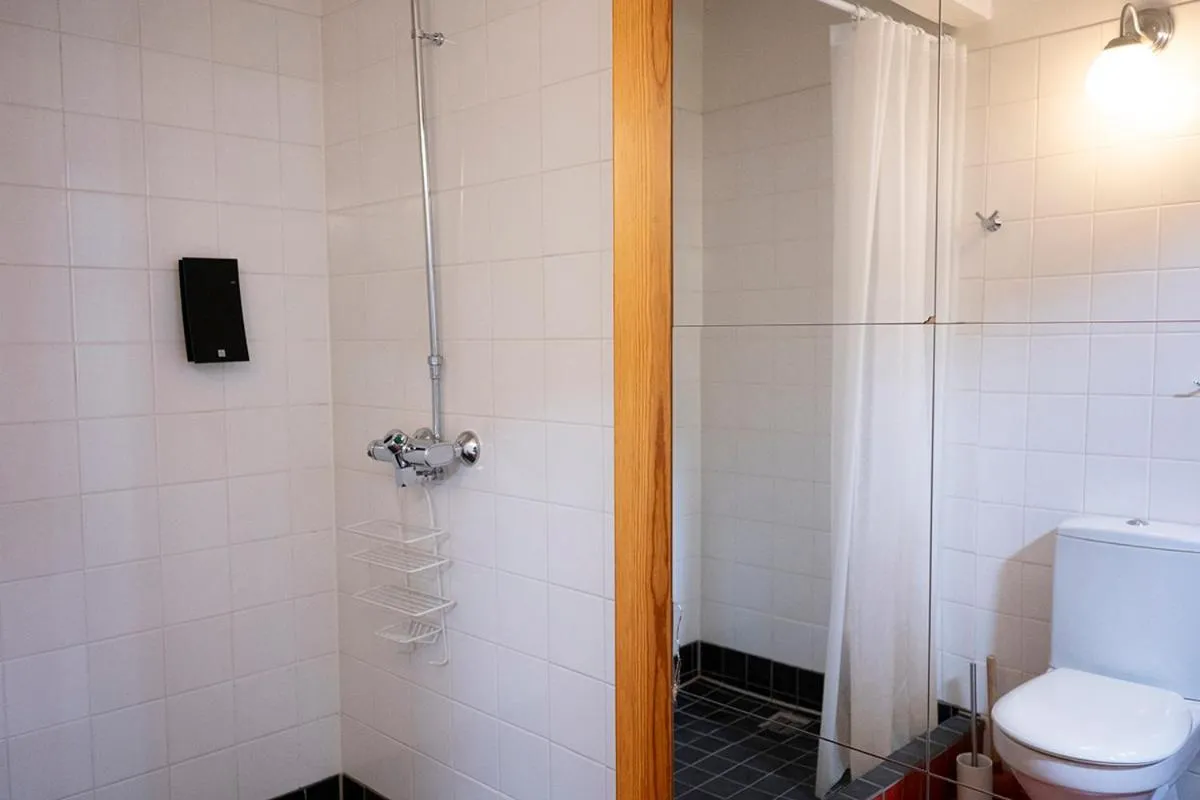 Standard Twin Room with Shared Bathroom in Hótel Hvítserkur
