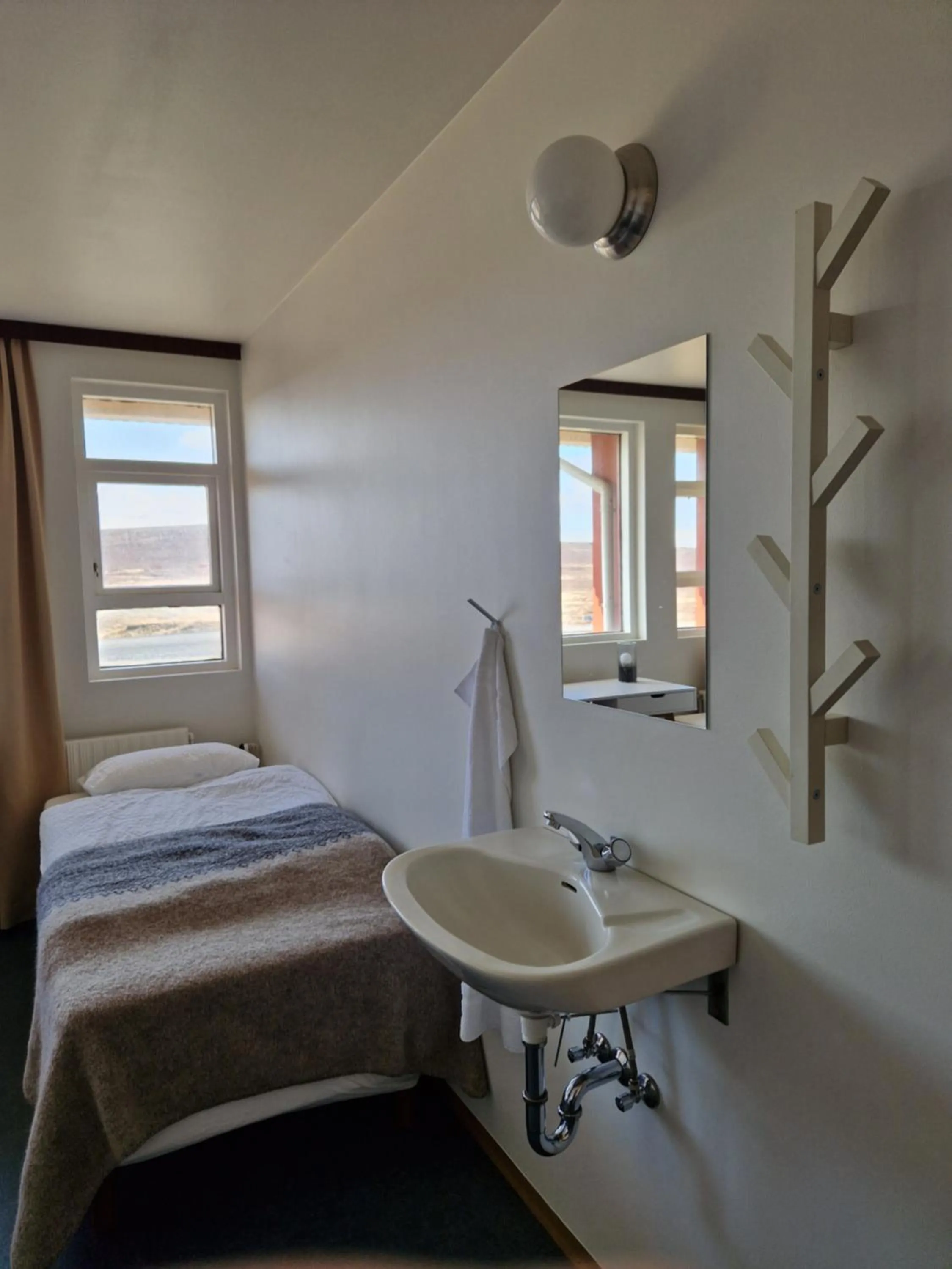 Triple Room with Shared Bathroom in Hótel Hvítserkur