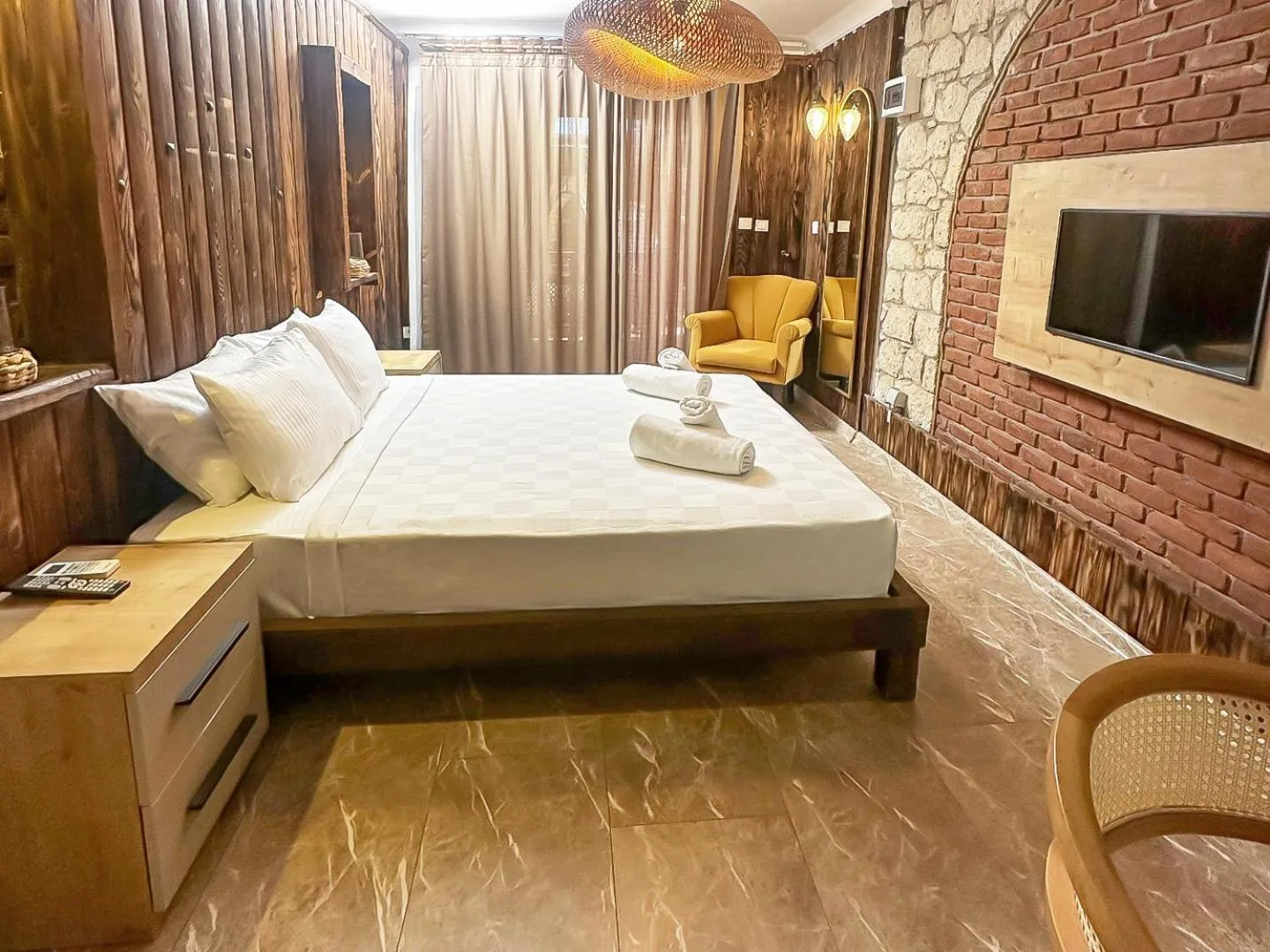 Bed in NURİYE ALACATI