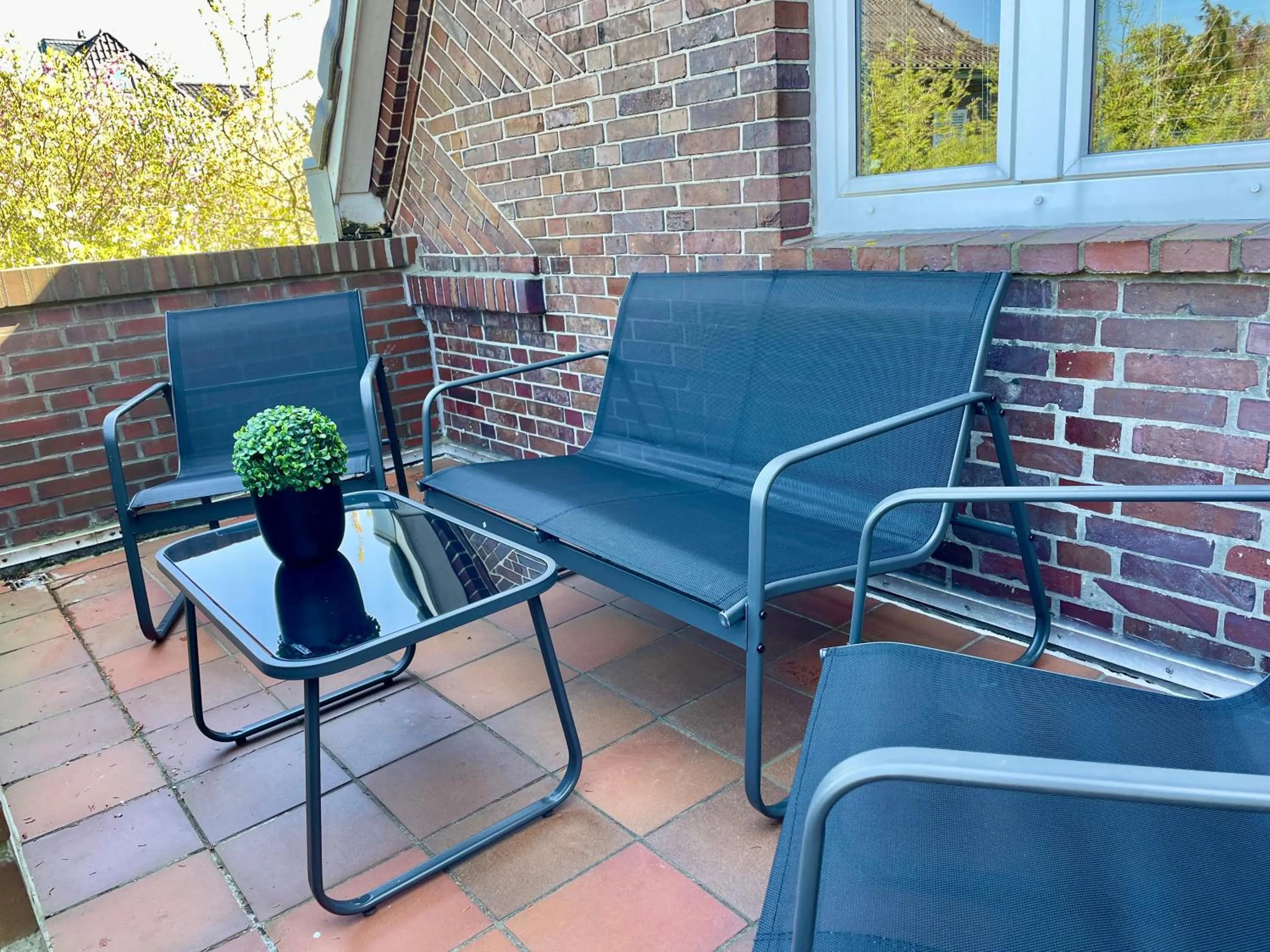 Balcony/Terrace in Design Maisonette I Kamin I 10 Personen I Netflix