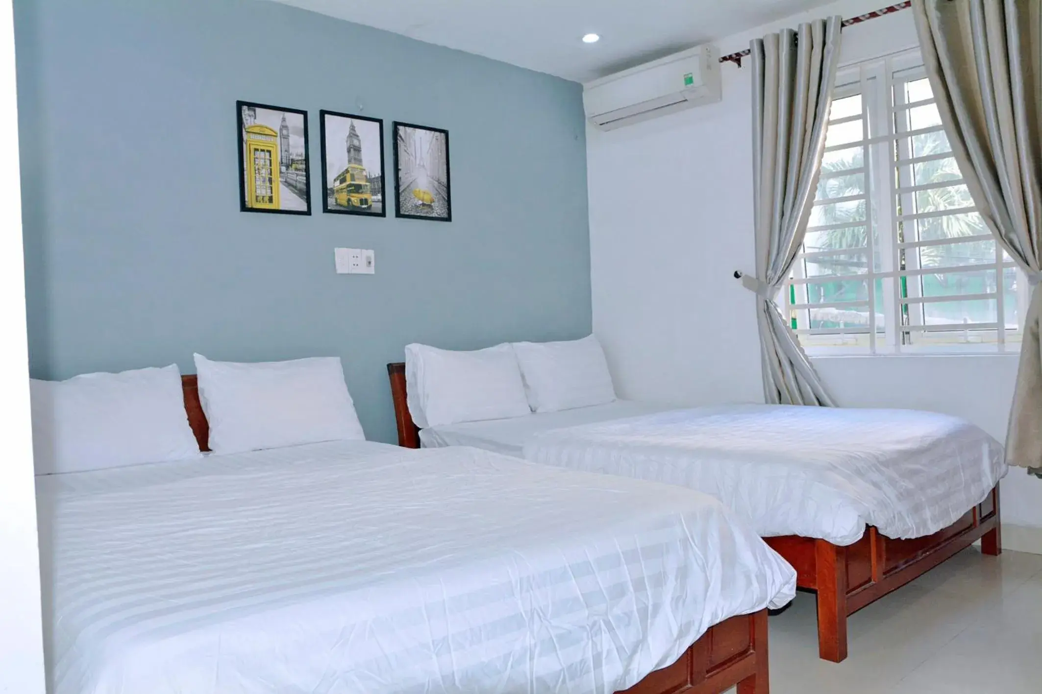 Bed in Boy's House Bed in Boy's House