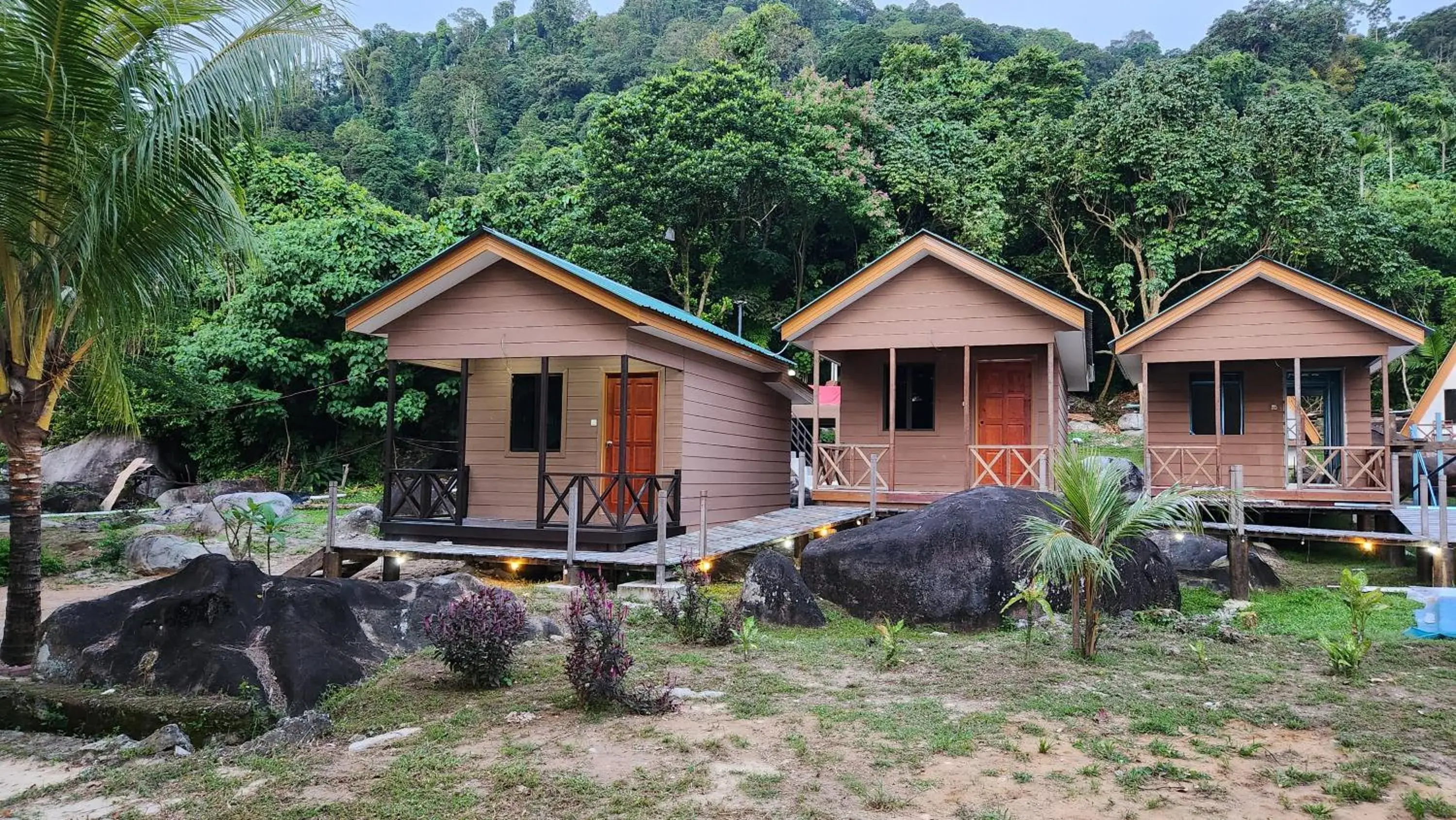 Property building in Dumba Bay Tioman Property building in Dumba Bay Tioman
