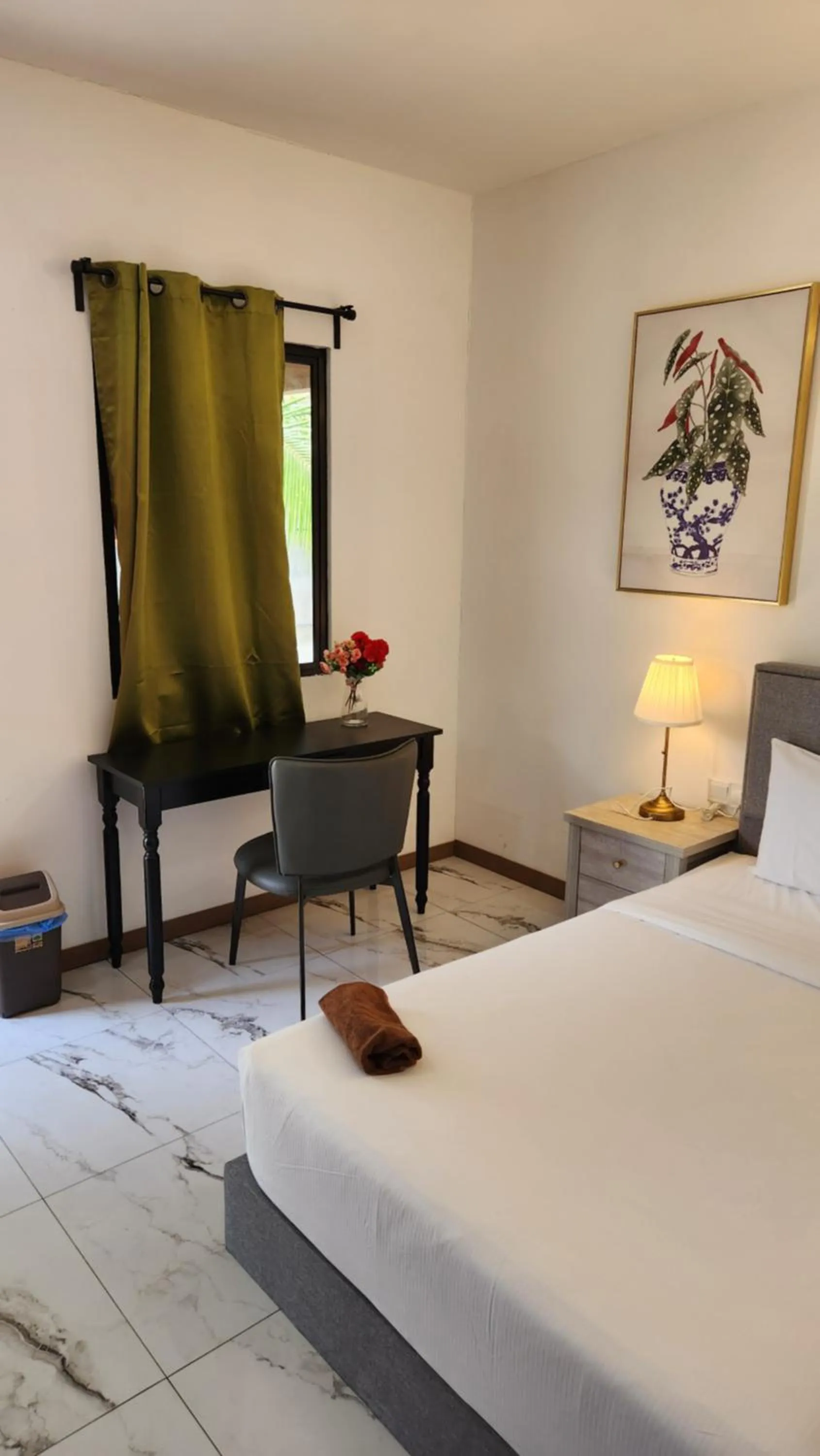 Bed in Dumba Bay Tioman